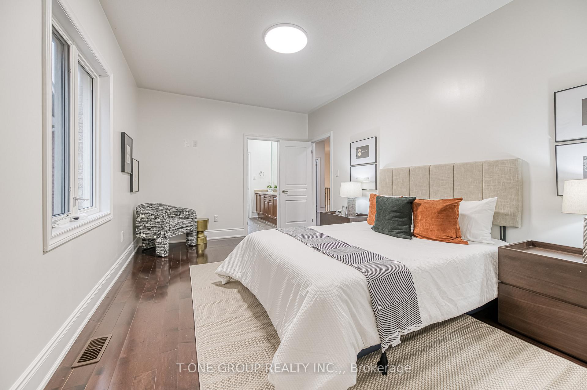 Photo 28 of 20 Aegis Drive, Vaughan, Patterson — HOMEH