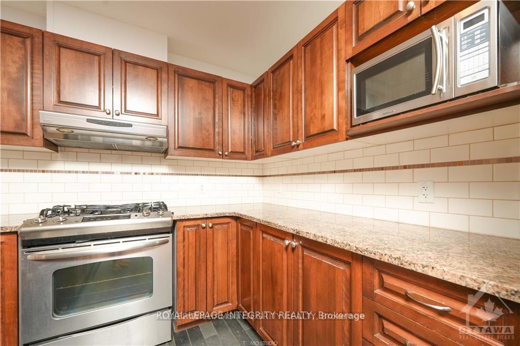 Photo 16 of 432 Temiskaming Crescent, Ottawa, Barrhaven - Strandherd — HOMEH