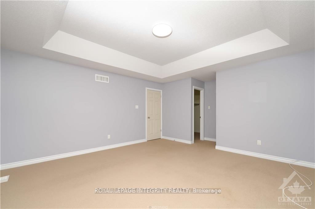 Photo 11 of 432 Temiskaming Crescent, Ottawa, Barrhaven - Strandherd — HOMEH