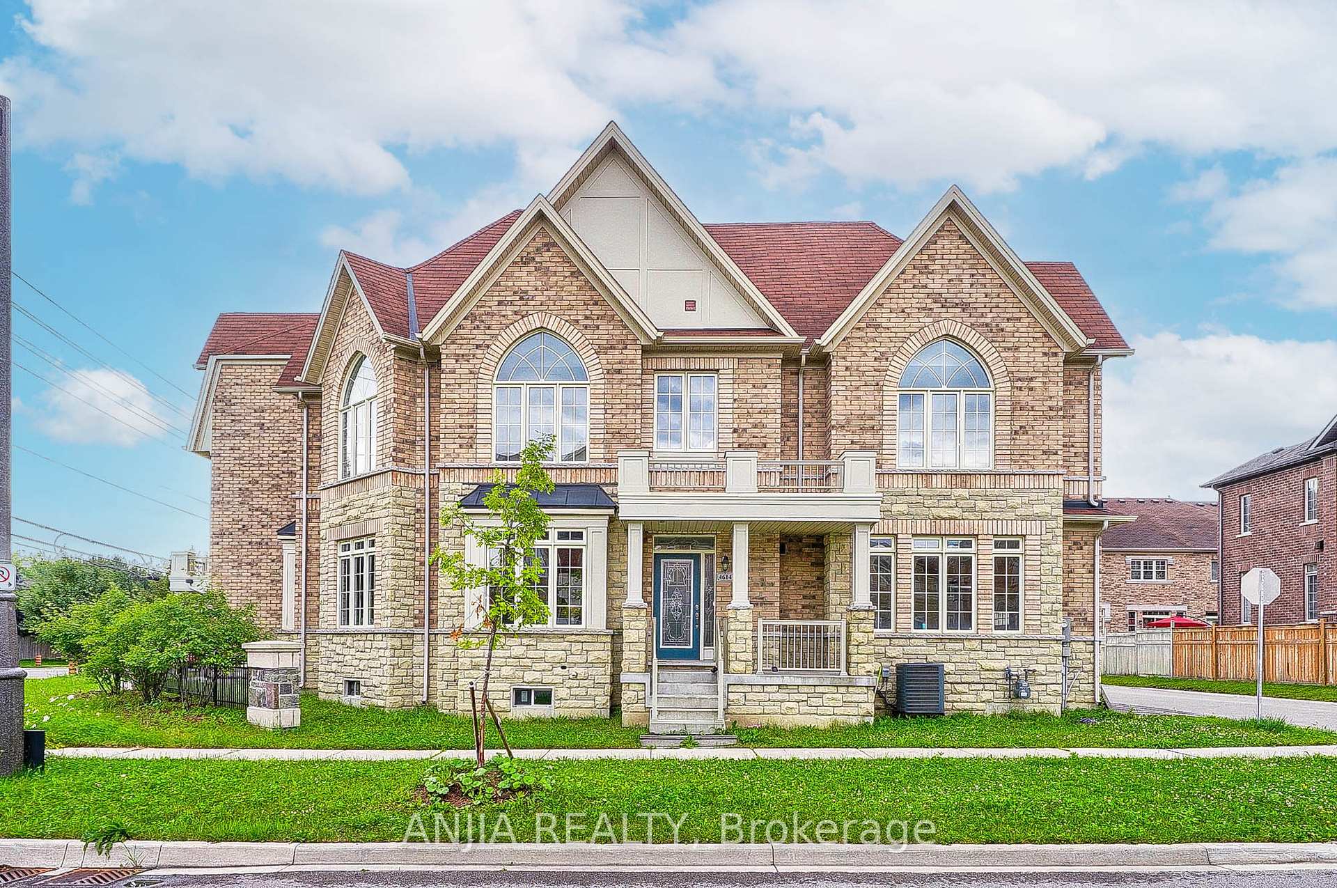 Photo 1 of 4614 16th Avenue, Markham, Berczy — HOMEH