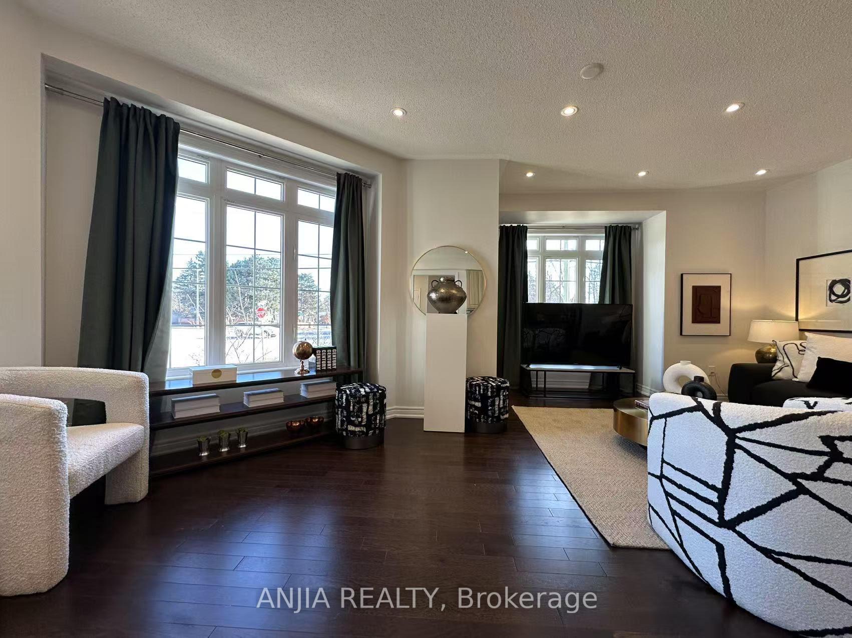 Photo 5 of 4614 16th Avenue, Markham, Berczy — HOMEH