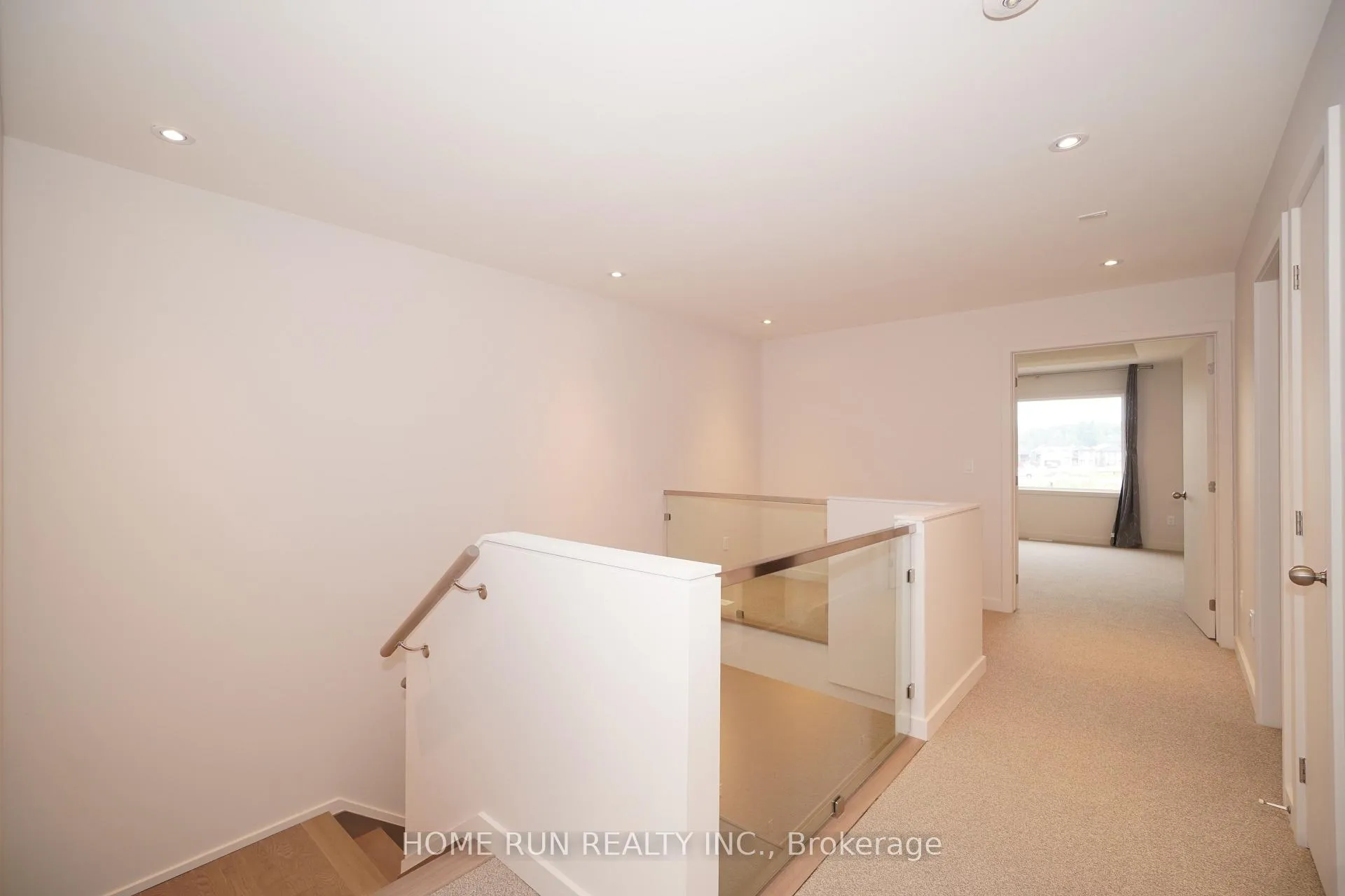 Photo 16 of 770 Solarium Avenue, Ottawa, Riverside South/Gloucester Glen — HOMEH