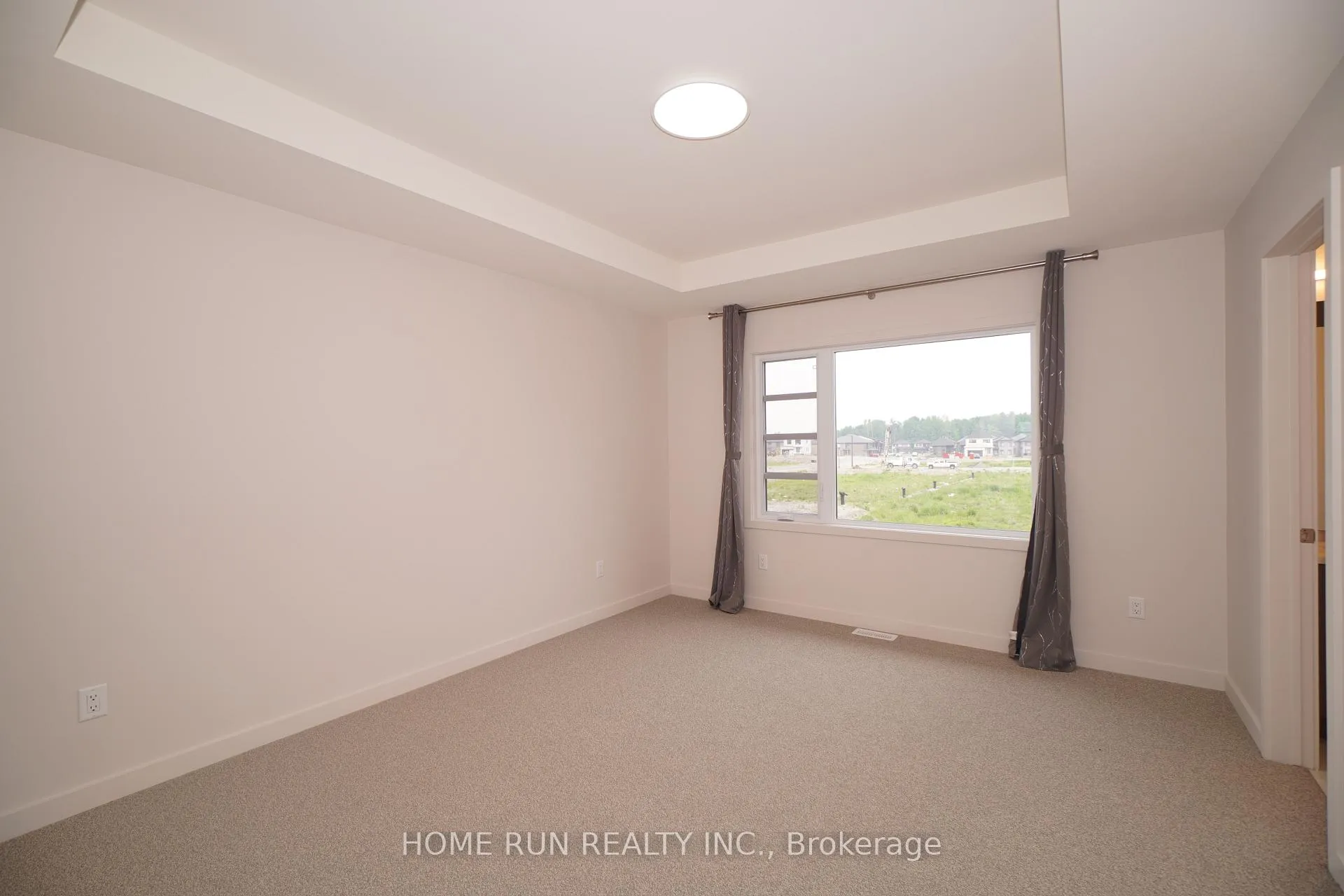 Photo 17 of 770 Solarium Avenue, Ottawa, Riverside South/Gloucester Glen — HOMEH