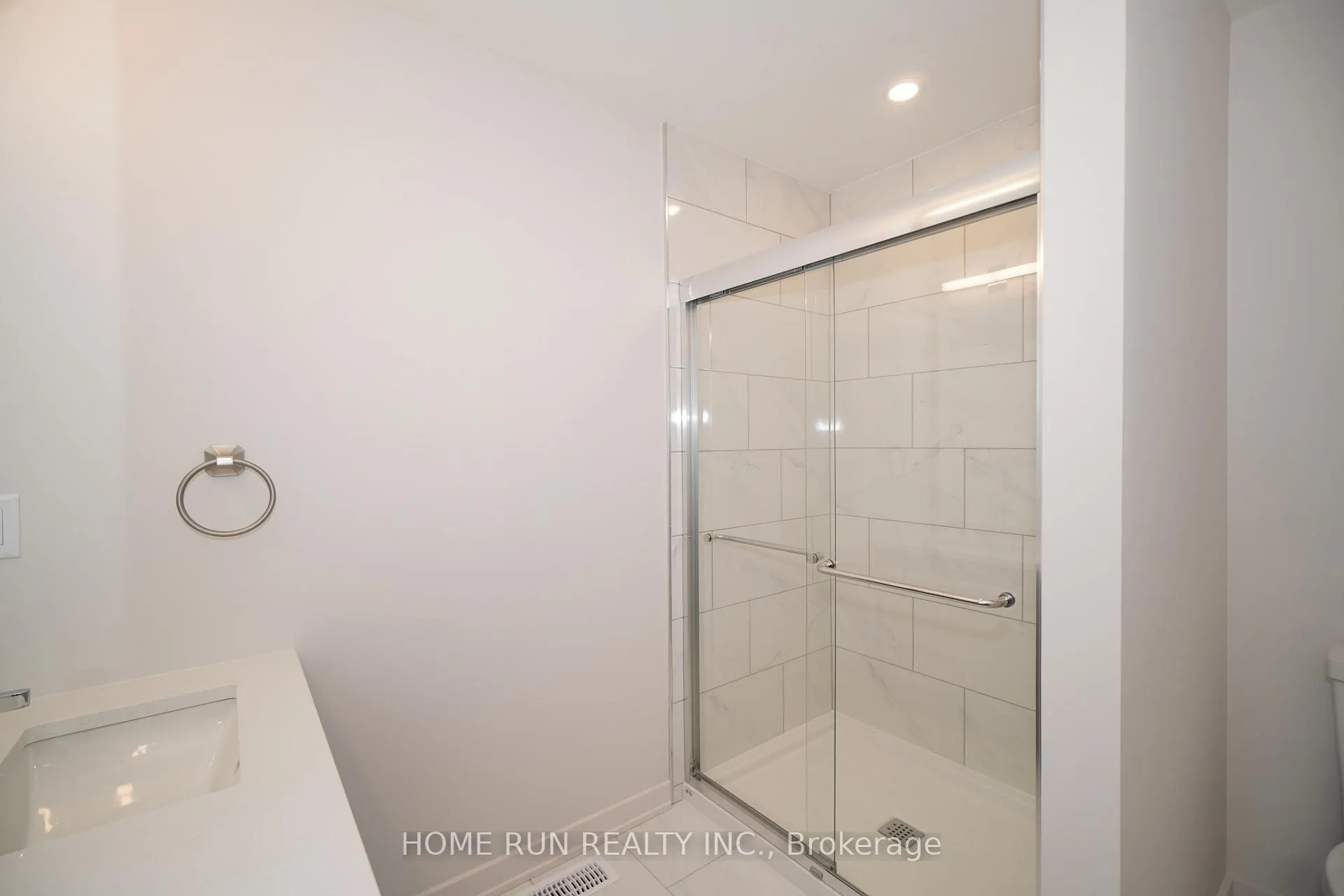 Photo 20 of 770 Solarium Avenue, Ottawa, Riverside South/Gloucester Glen — HOMEH