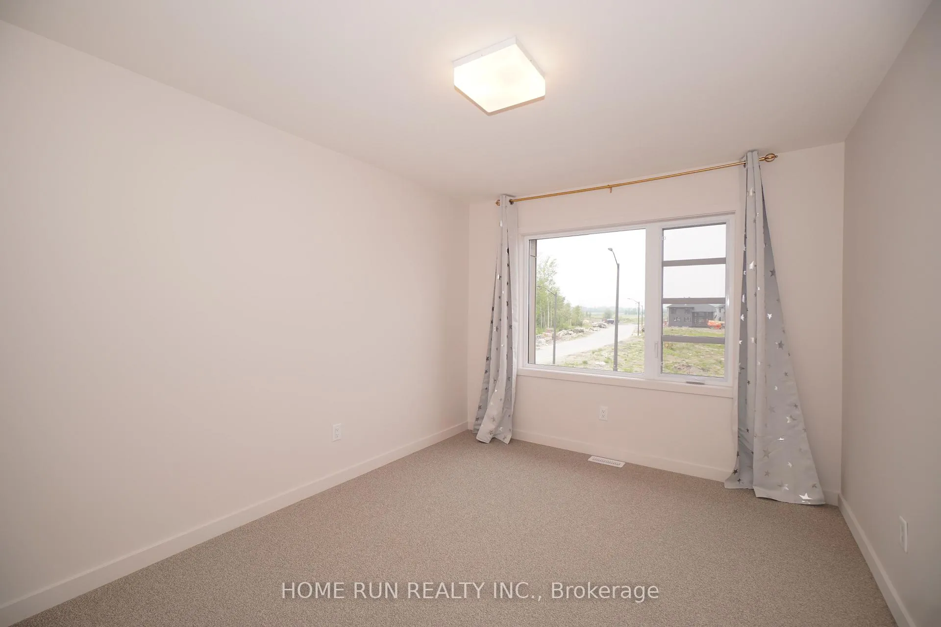 Photo 23 of 770 Solarium Avenue, Ottawa, Riverside South/Gloucester Glen — HOMEH