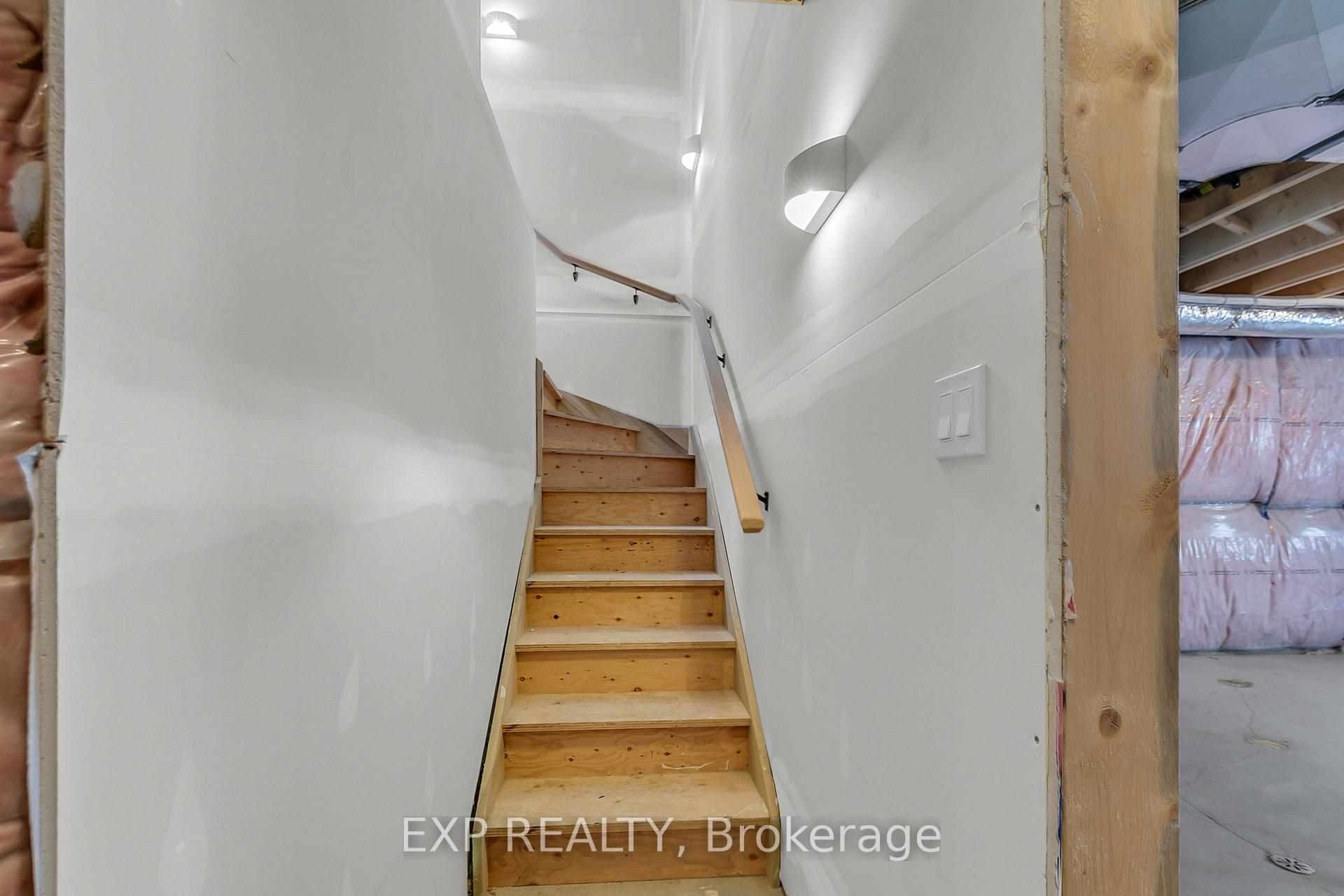 Photo 37 of Unit A, 29 Park Avenue, Woolwich — HOMEH