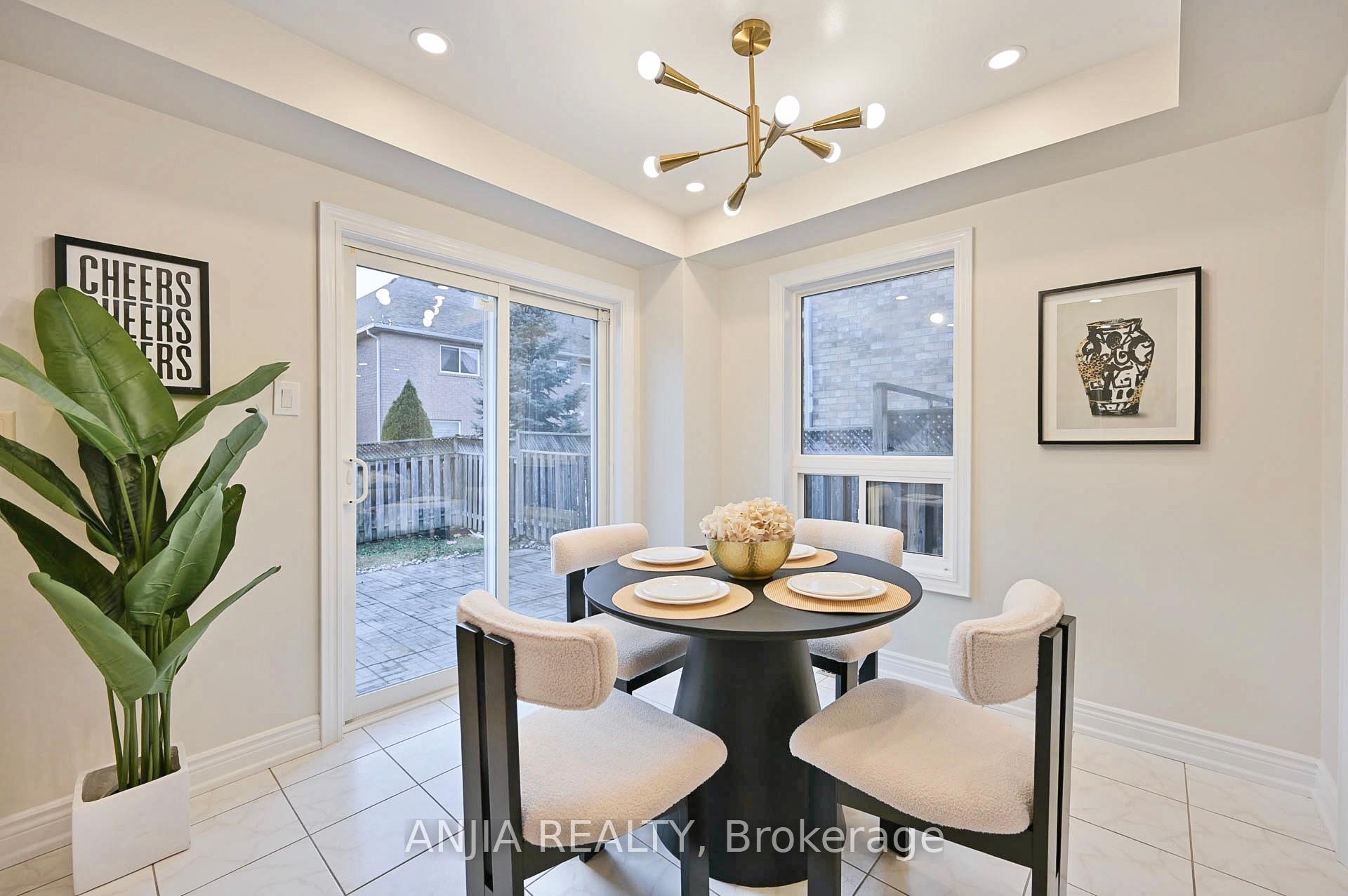 Photo 11 of 81 Stotts Crescent, Markham, Wismer — HOMEH