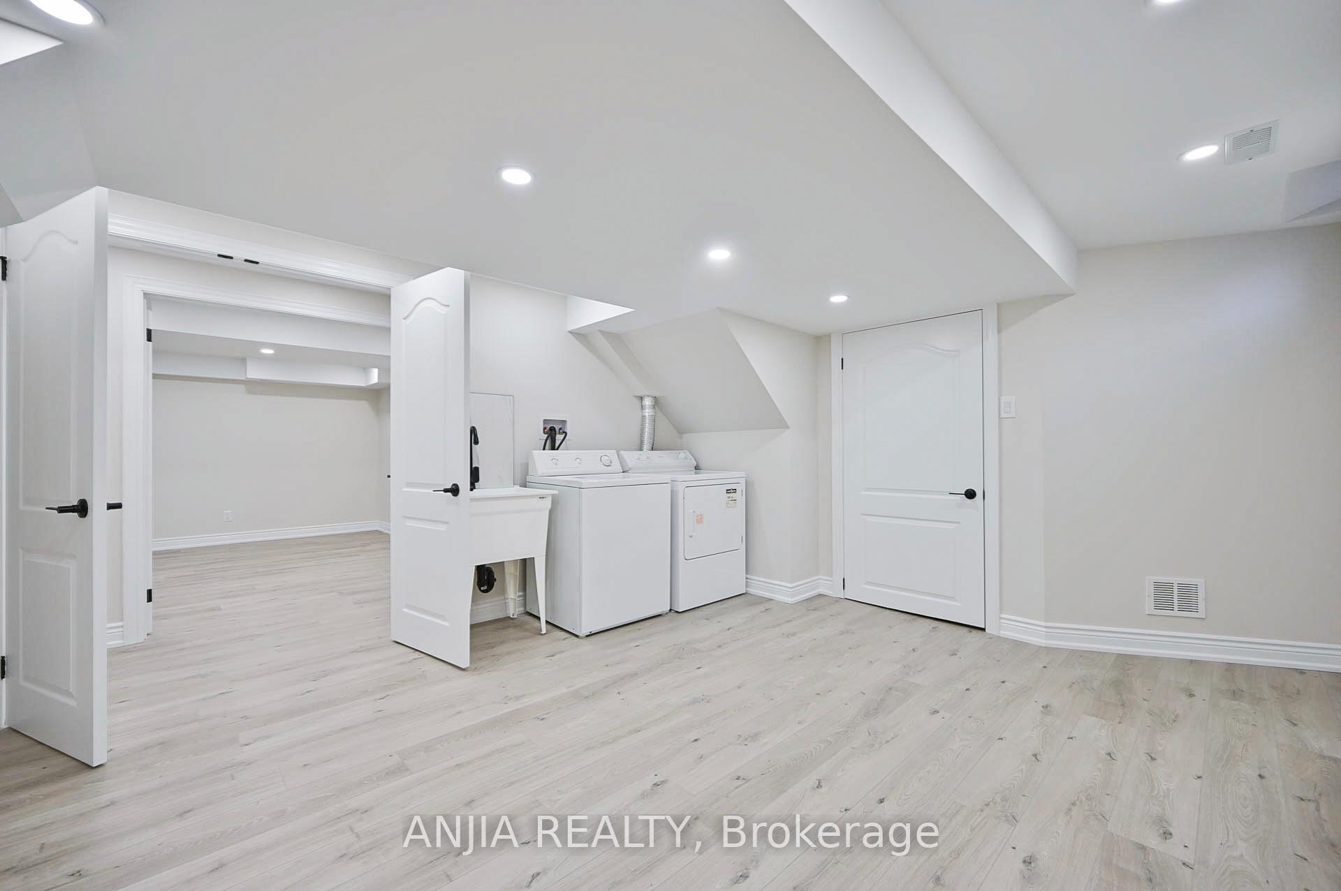 Photo 31 of 81 Stotts Crescent, Markham, Wismer — HOMEH