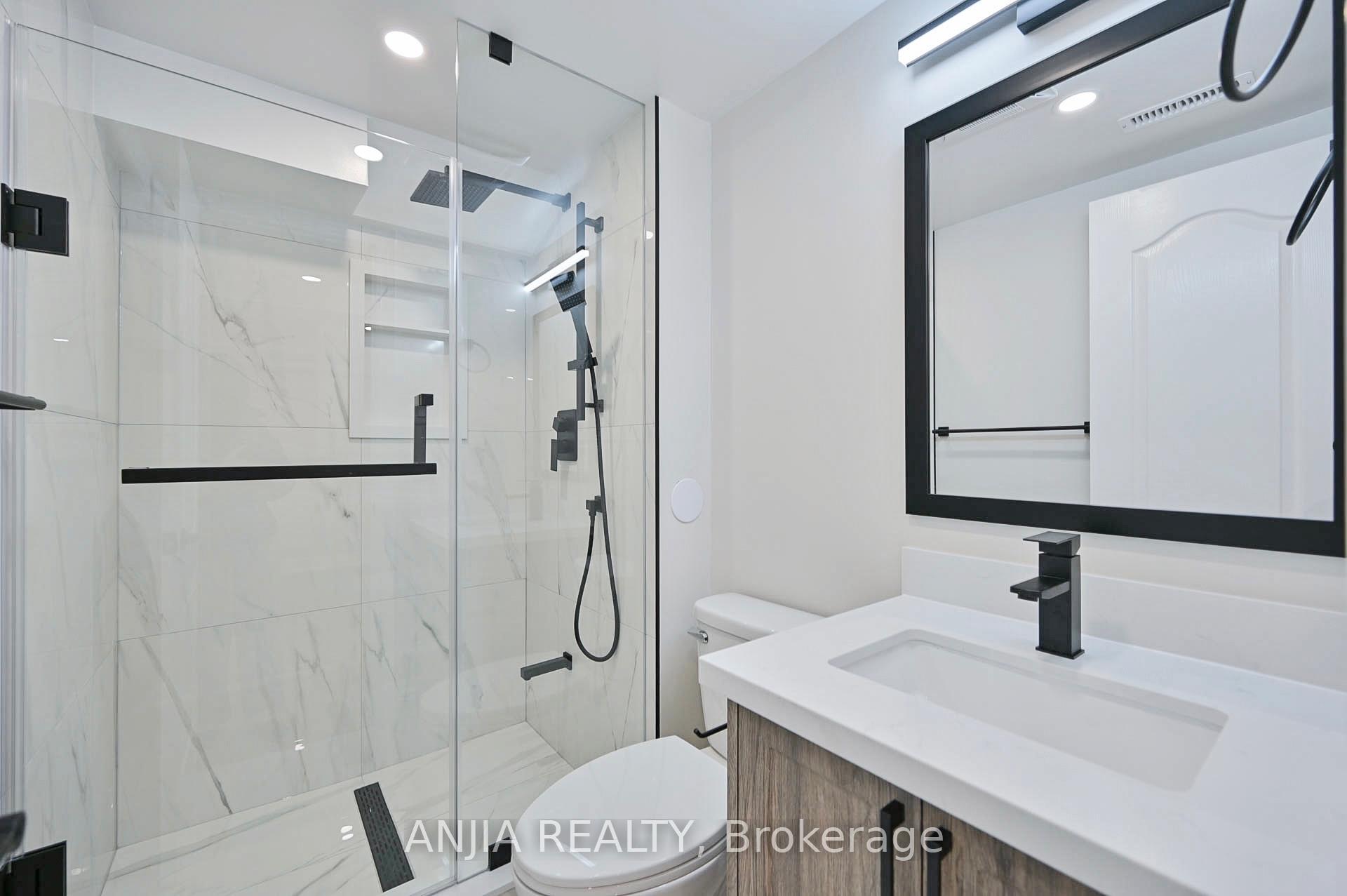 Photo 35 of 81 Stotts Crescent, Markham, Wismer — HOMEH