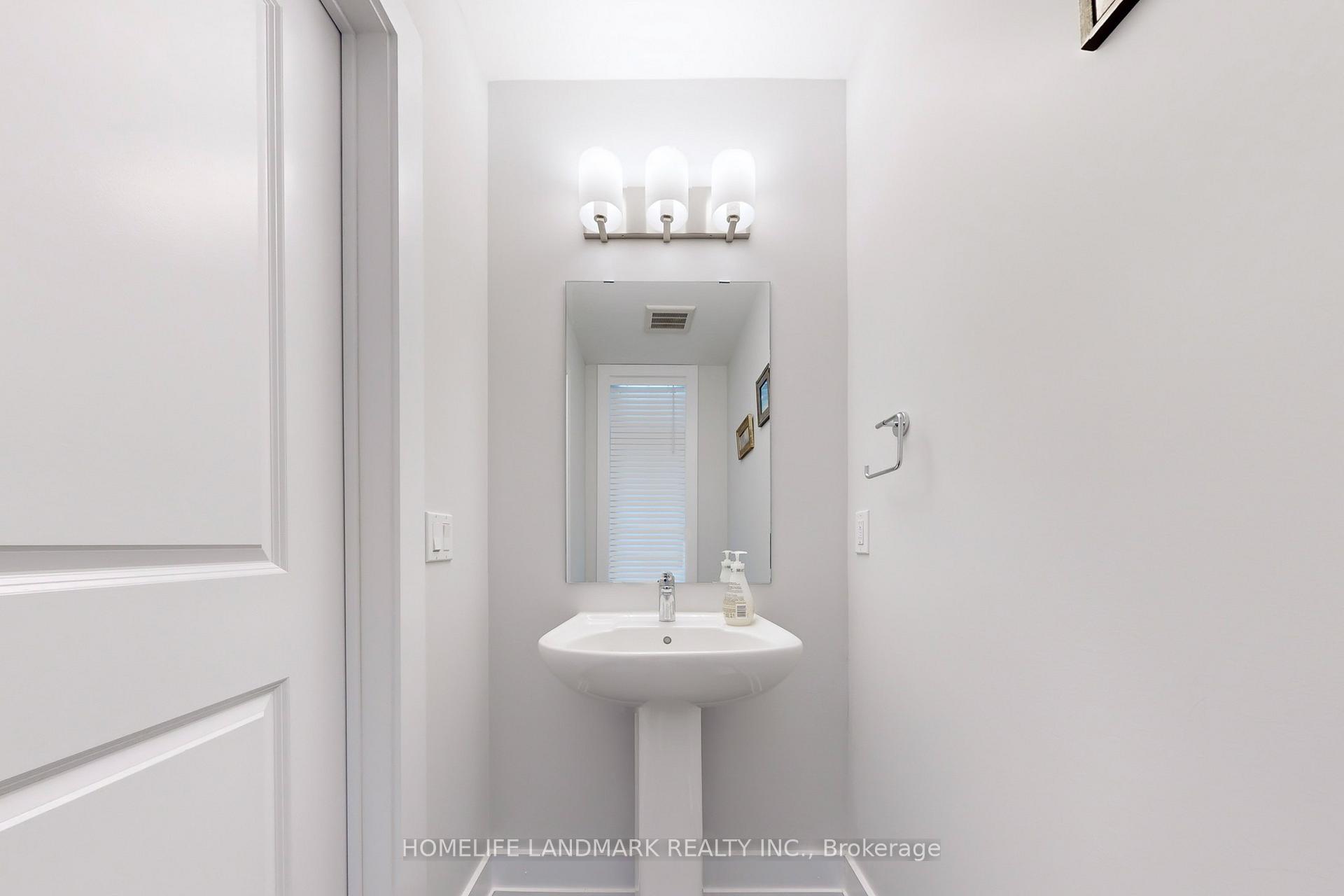 Photo 15 of 25 York Downs Boulevard, Markham, Angus Glen — HOMEH