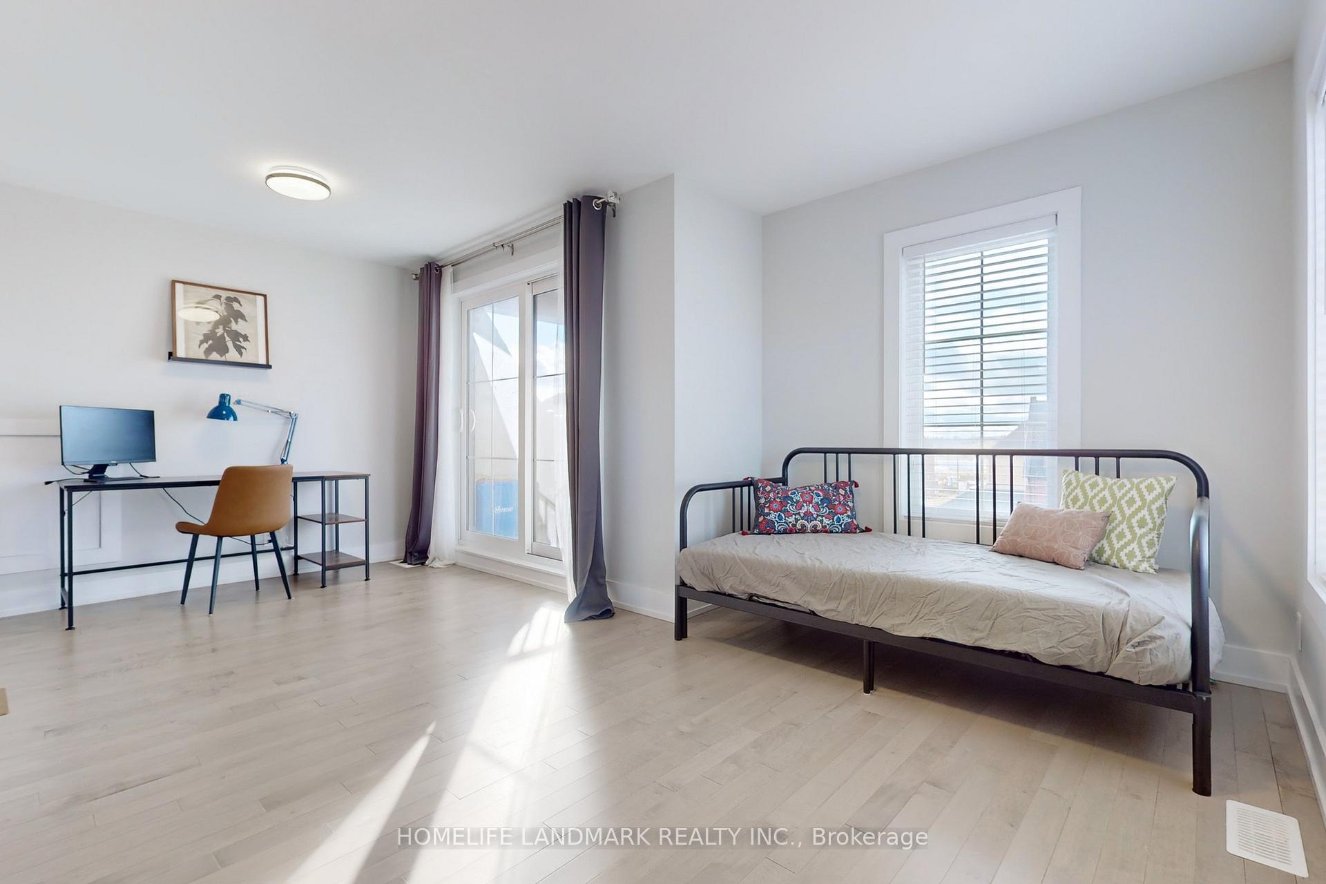 Photo 27 of 25 York Downs Boulevard, Markham, Angus Glen — HOMEH