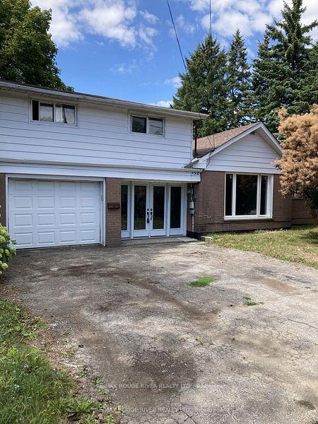 Photo 1 of 152 Thickson Road N, Whitby, Blue Grass Meadows — HOMEH