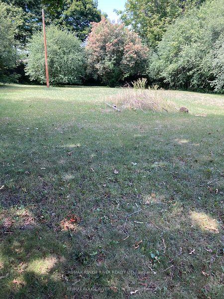 Photo 14 of 152 Thickson Road N, Whitby, Blue Grass Meadows — HOMEH