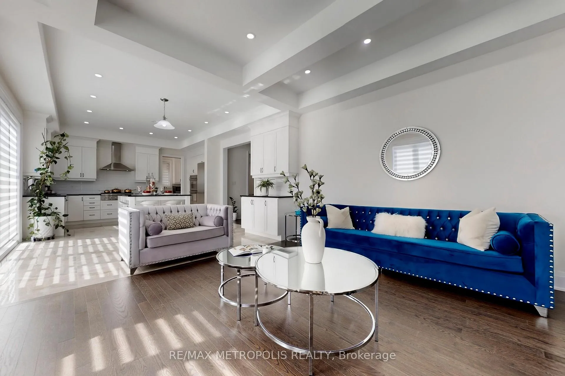 Photo 7 of 163 Ballantyne Boulevard, Vaughan, Vellore Village — HOMEH