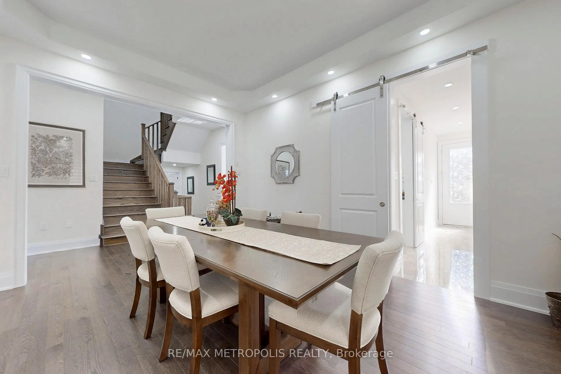 Photo 10 of 163 Ballantyne Boulevard, Vaughan, Vellore Village — HOMEH