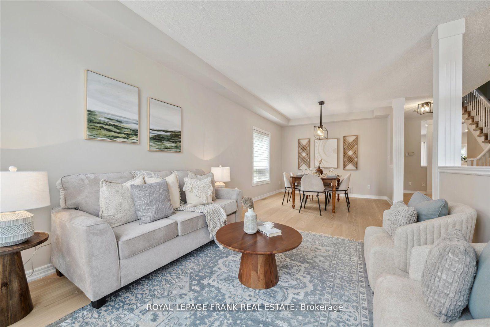 Photo 7 of 24 James Rowe Drive, Whitby, Williamsburg — HOMEH