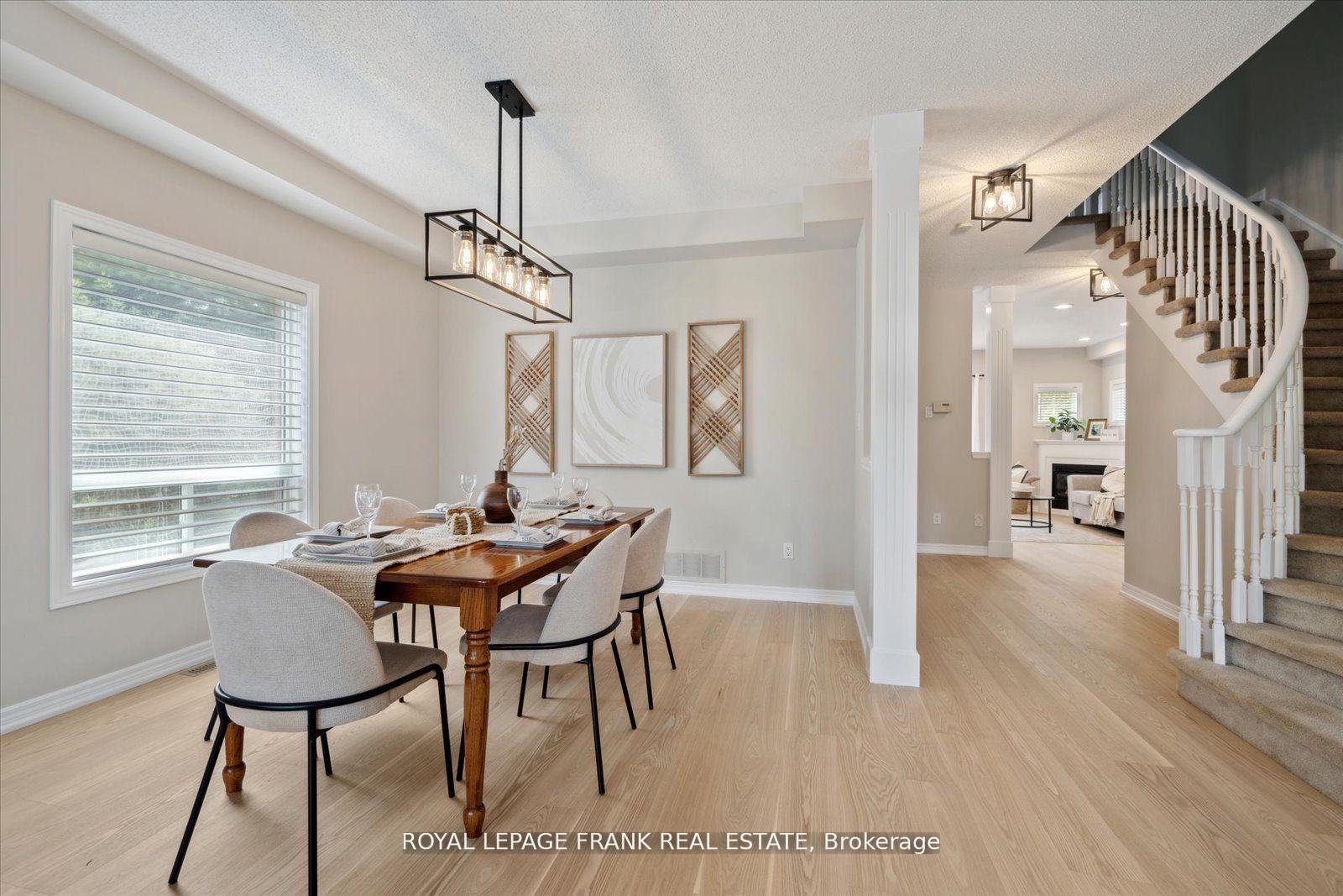 Photo 9 of 24 James Rowe Drive, Whitby, Williamsburg — HOMEH
