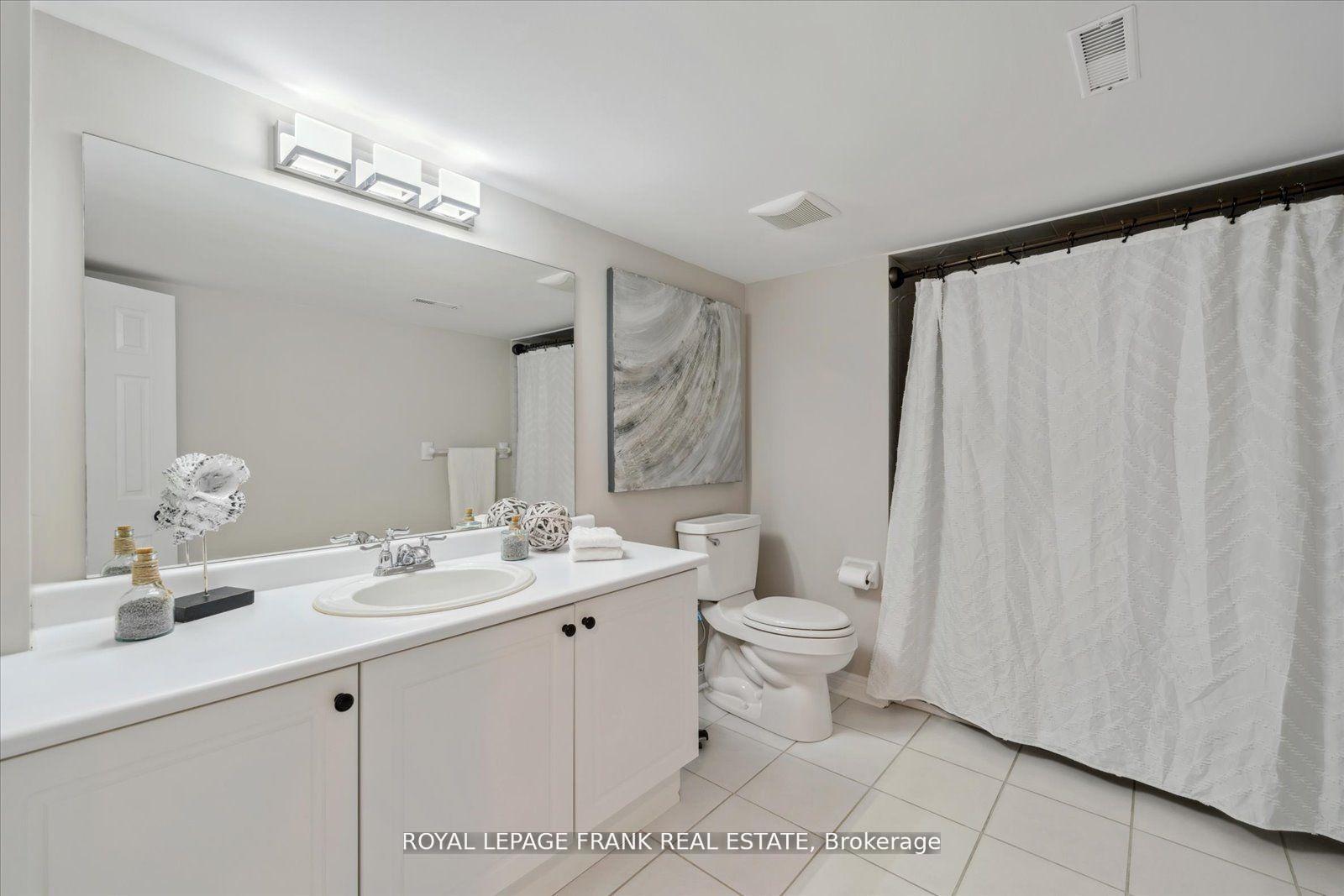 Photo 37 of 24 James Rowe Drive, Whitby, Williamsburg — HOMEH
