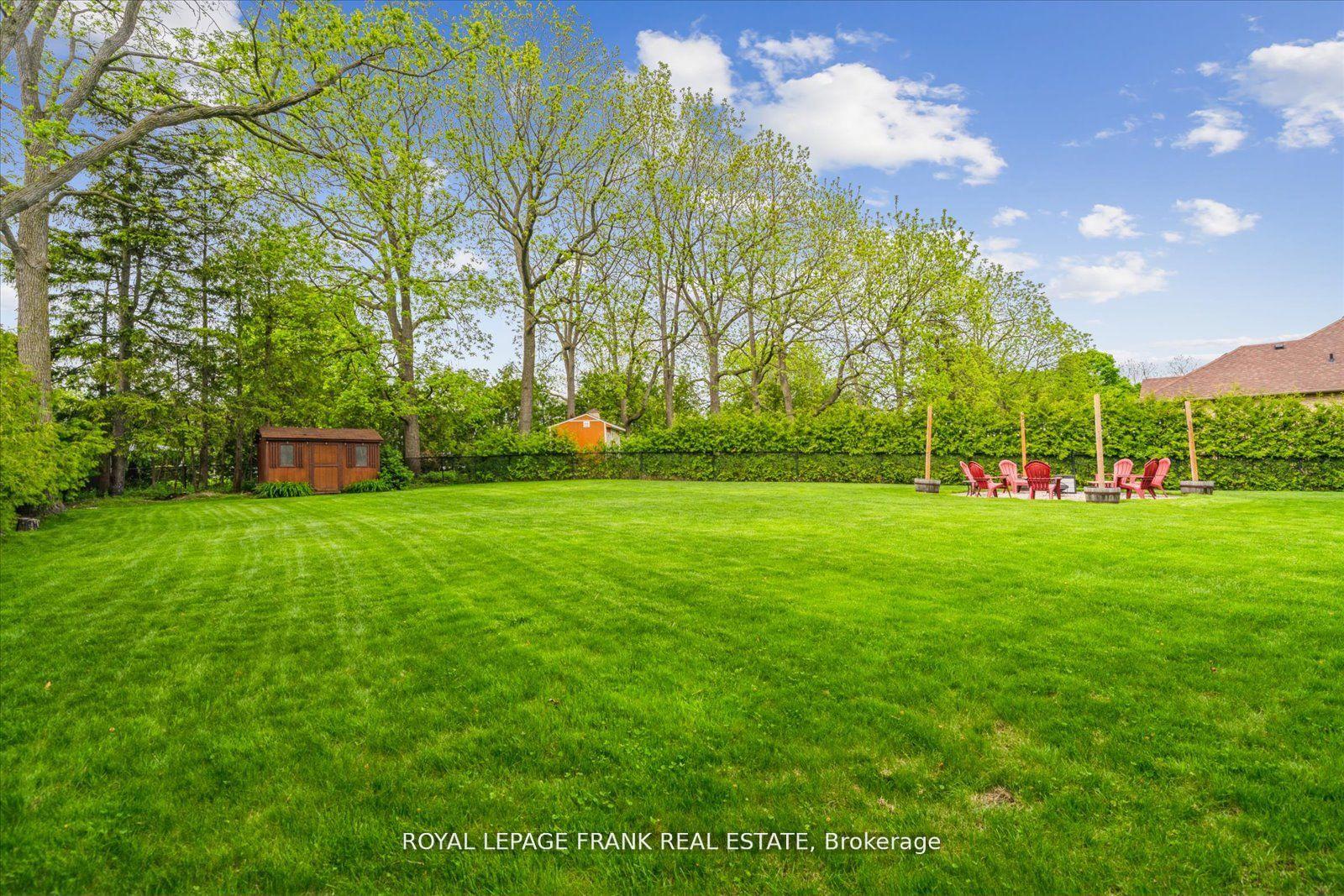 Photo 43 of 24 James Rowe Drive, Whitby, Williamsburg — HOMEH