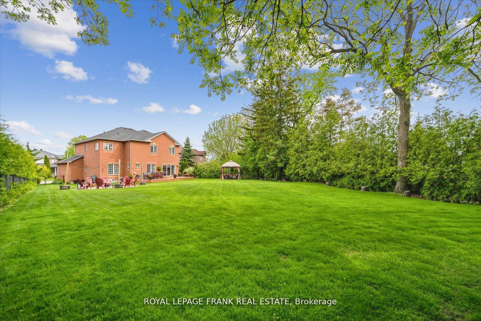 Photo 48 of 24 James Rowe Drive, Whitby, Williamsburg — HOMEH