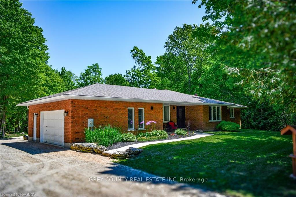 Photo 8 of 495155 Traverston Road N, West Grey — HOMEH