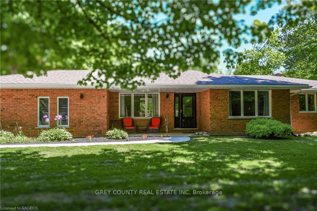 Photo 9 of 495155 Traverston Road N, West Grey — HOMEH