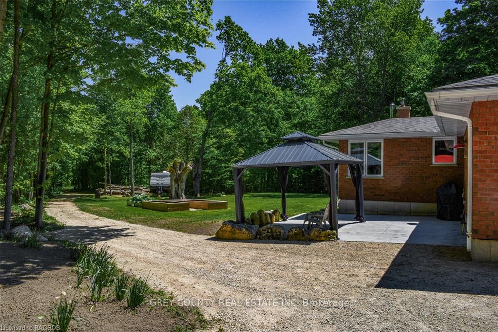 Photo 13 of 495155 Traverston Road N, West Grey — HOMEH