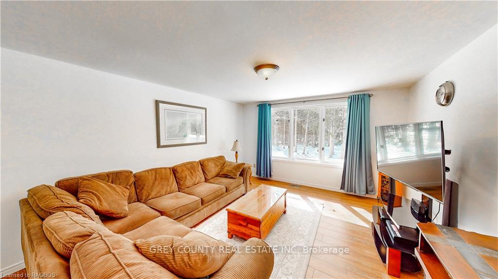 Photo 19 of 495155 Traverston Road N, West Grey — HOMEH