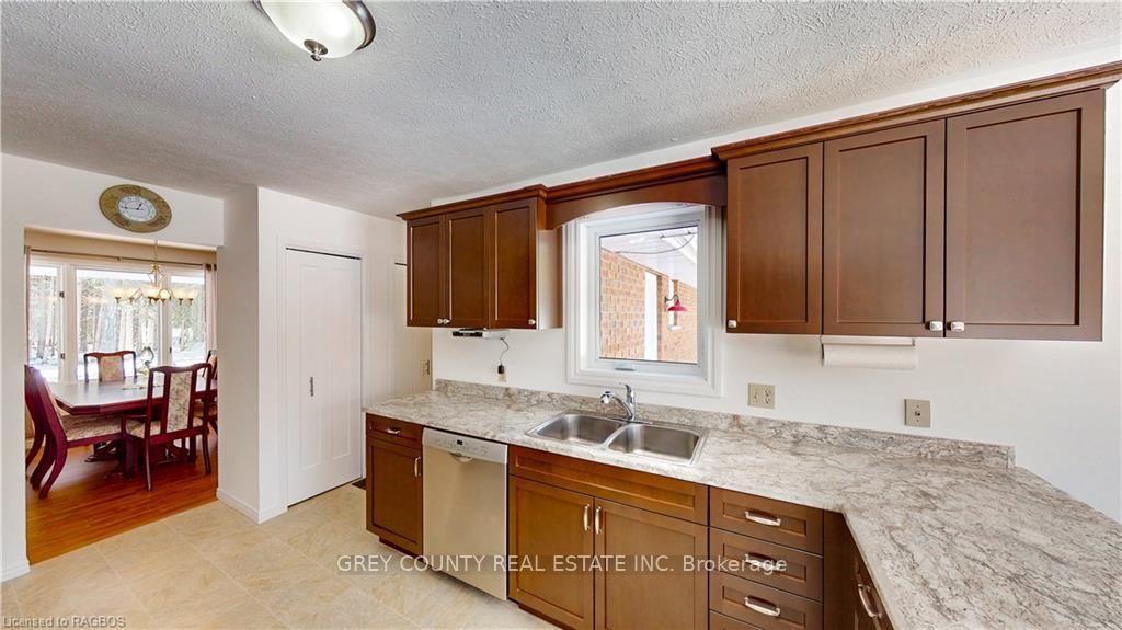 Photo 29 of 495155 Traverston Road N, West Grey — HOMEH