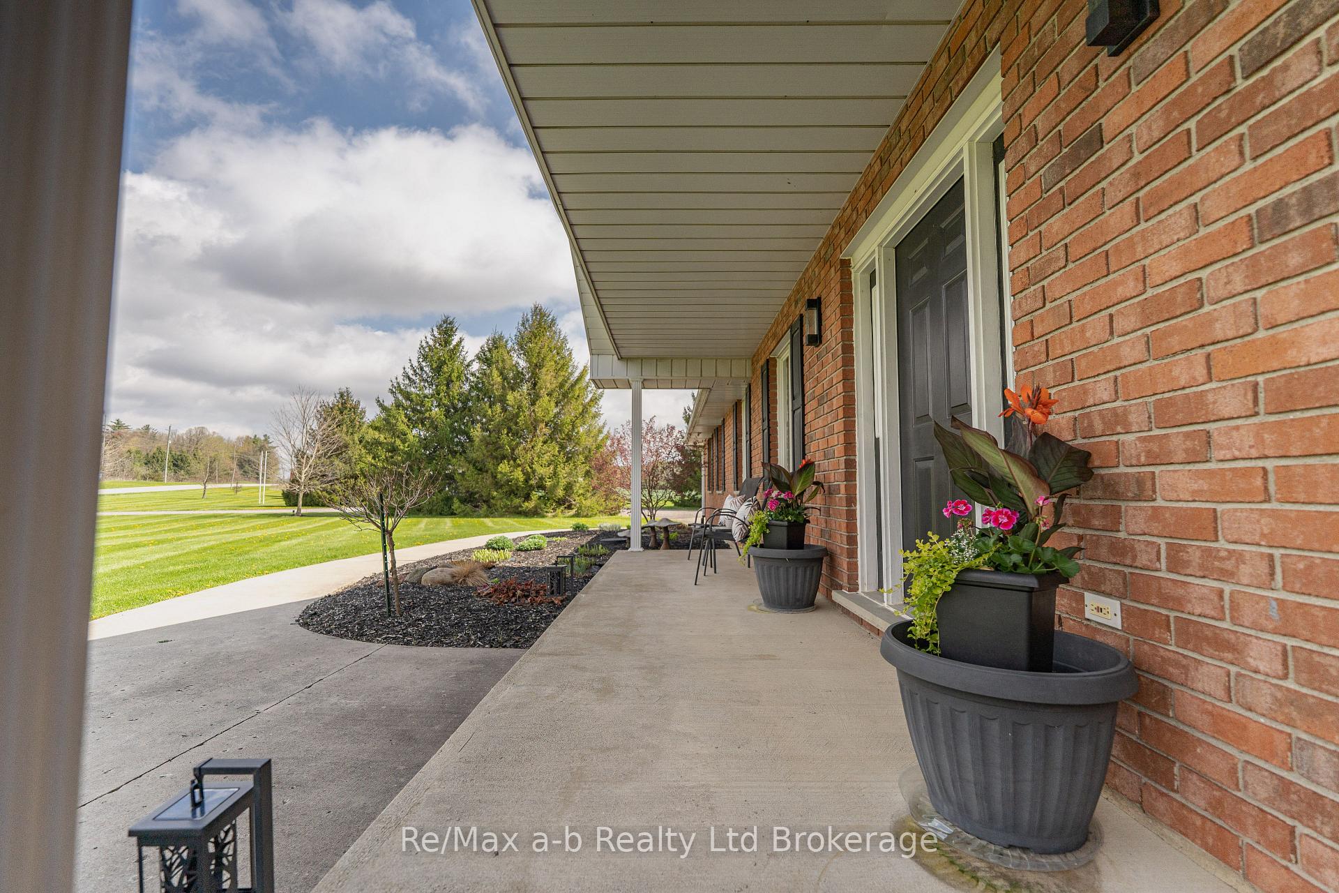Photo 5 of 10884 Plank Road, Bayham, Rural Bayham — HOMEH