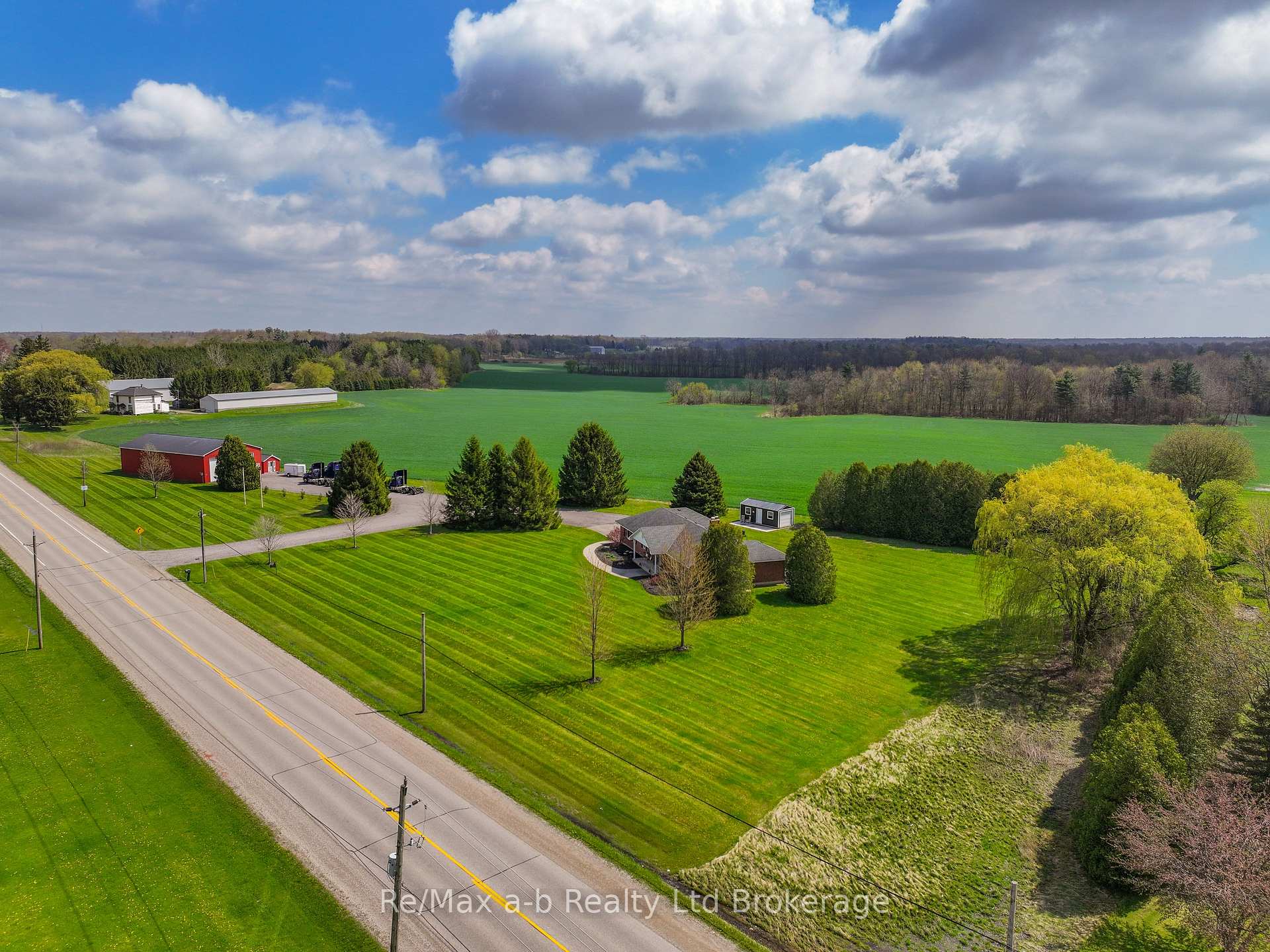Photo 35 of 10884 Plank Road, Bayham, Rural Bayham — HOMEH