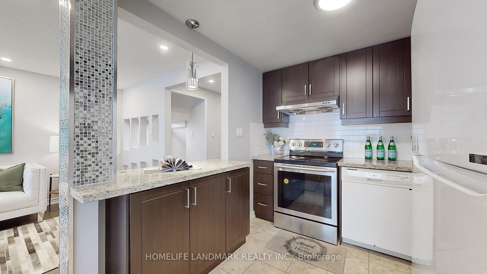 Photo 10 of 59 Raleigh Crescent, Markham, Markville — HOMEH