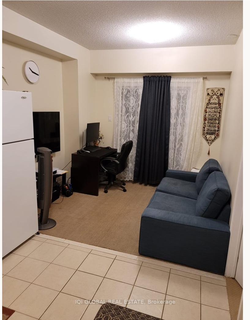 Photo 17 of 6 Kuba Way, Markham, Middlefield — HOMEH