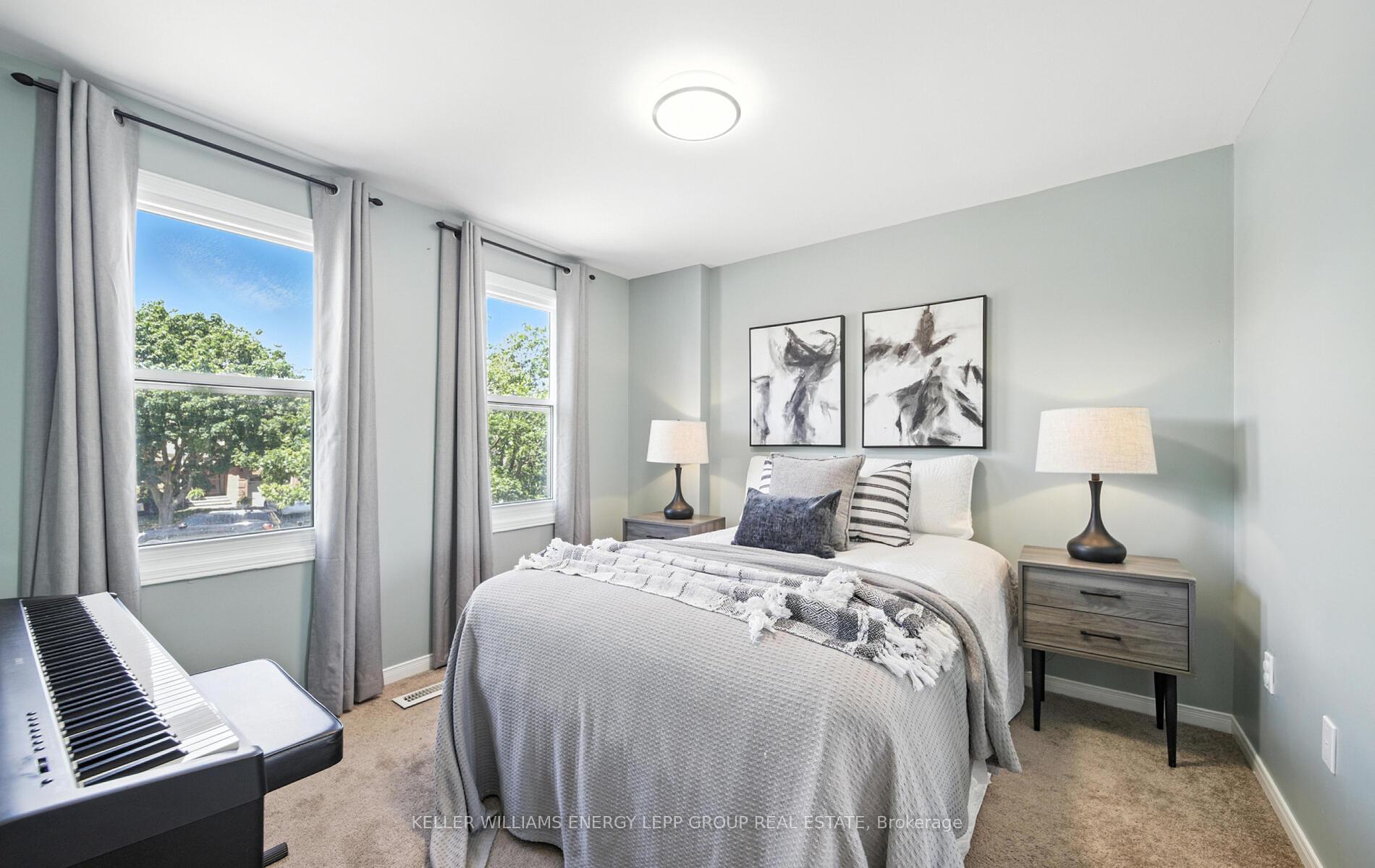 Photo 24 of 15 Mandy Court, Whitby, Pringle Creek — HOMEH