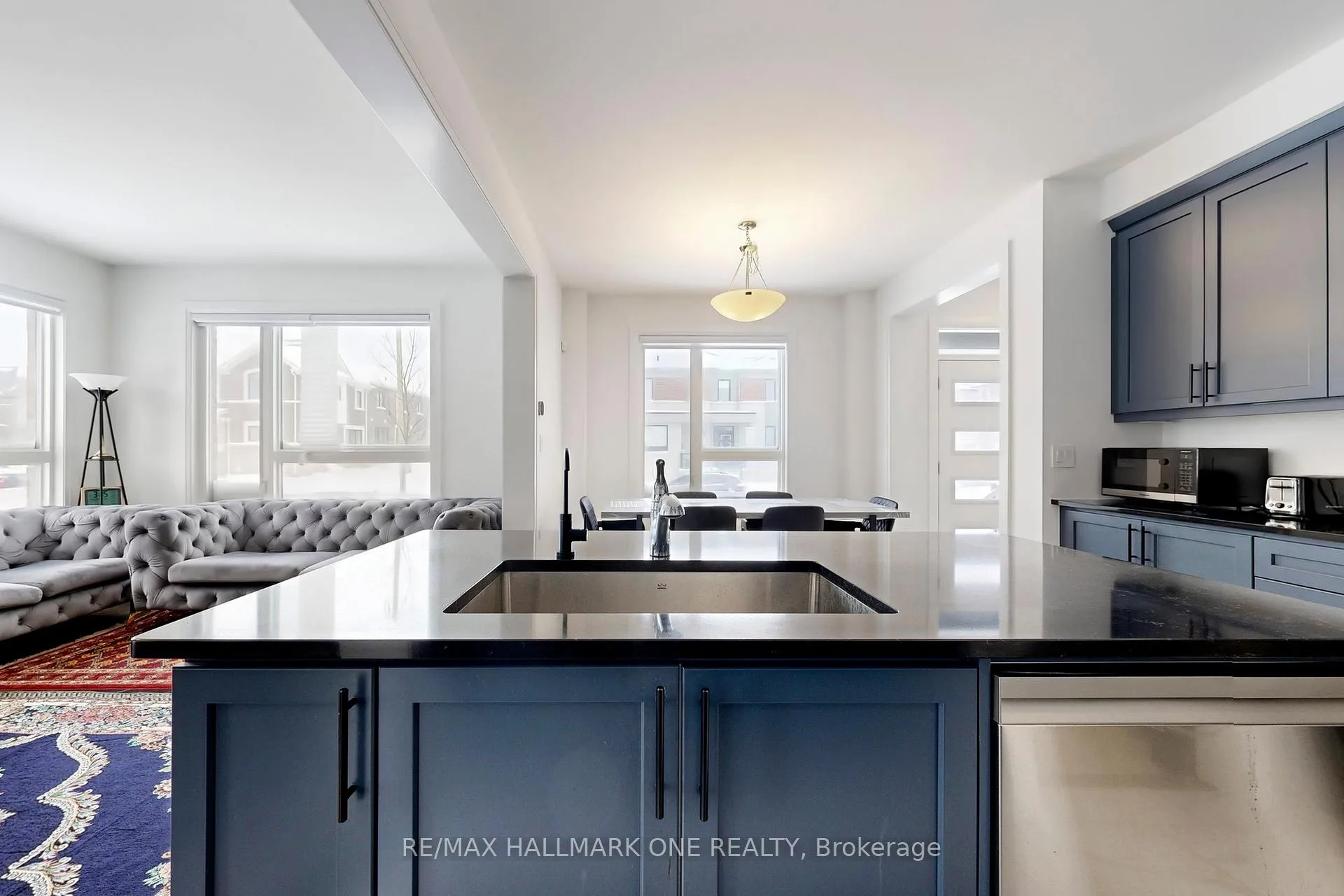 Photo 17 of 69 Ennerdale Street, Barrie, Rural Barrie Southwest — HOMEH