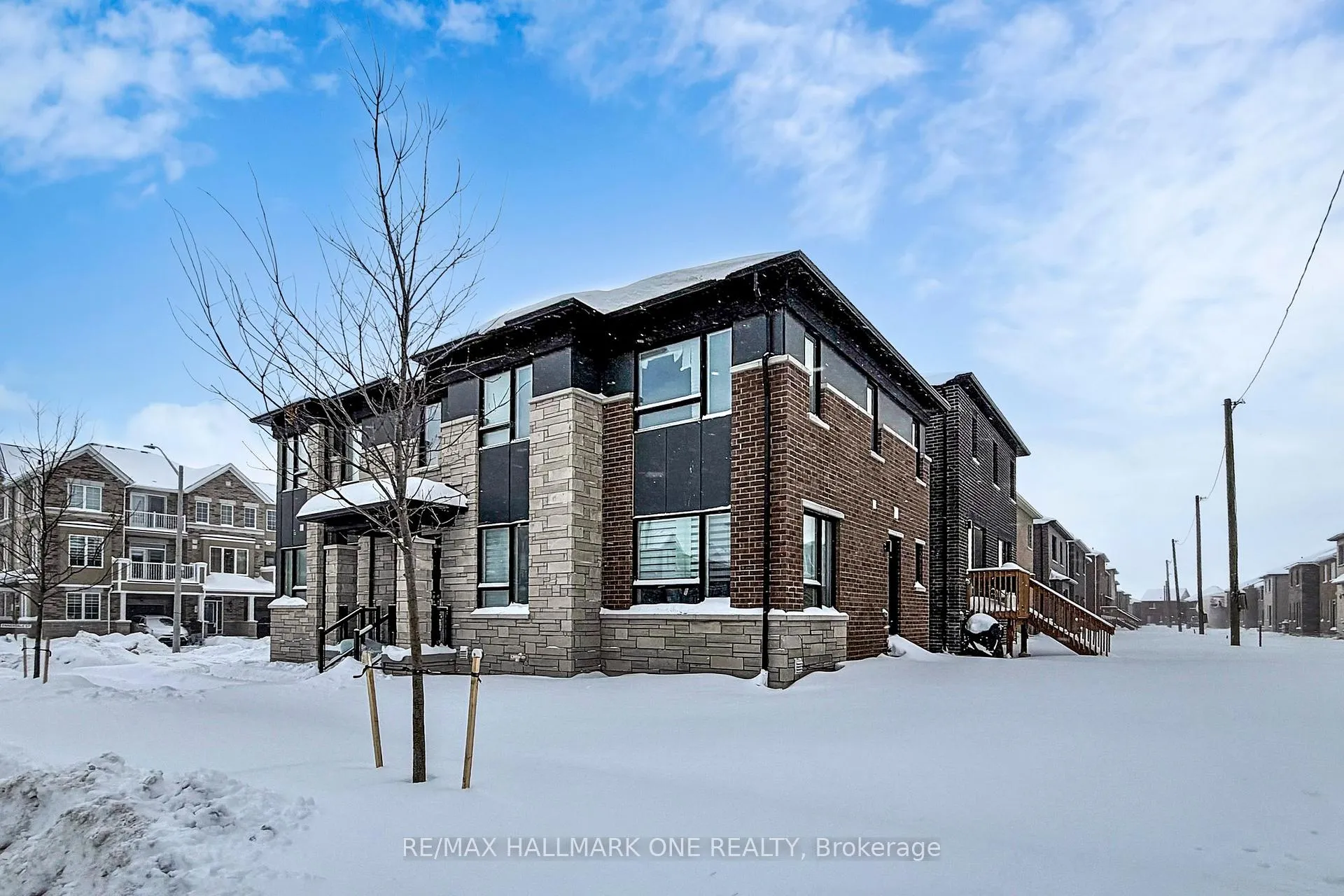 Photo 45 of 69 Ennerdale Street, Barrie, Rural Barrie Southwest — HOMEH