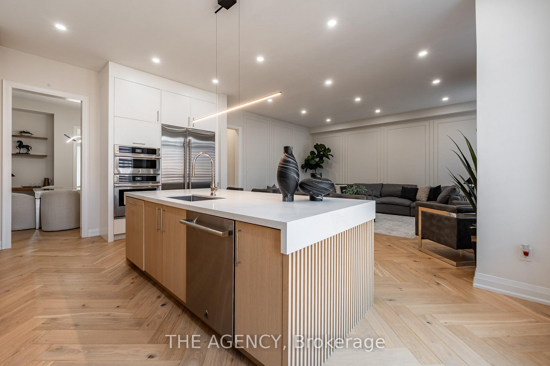 Photo 9 of 86 Bellefond Street, Vaughan, Kleinburg — HOMEH