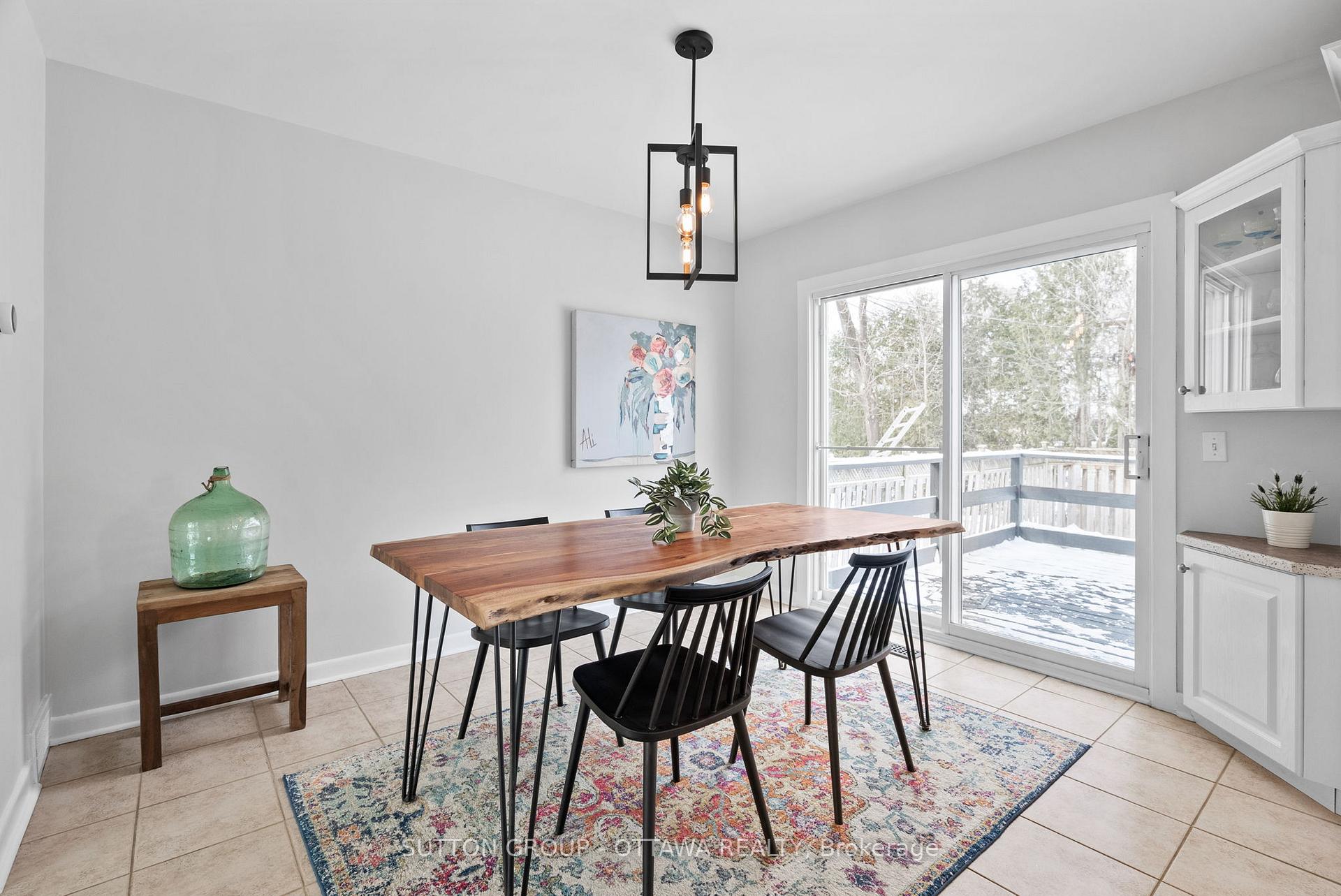 Photo 12 of 515 Bathurst Avenue, Ottawa, Riverview Park — HOMEH