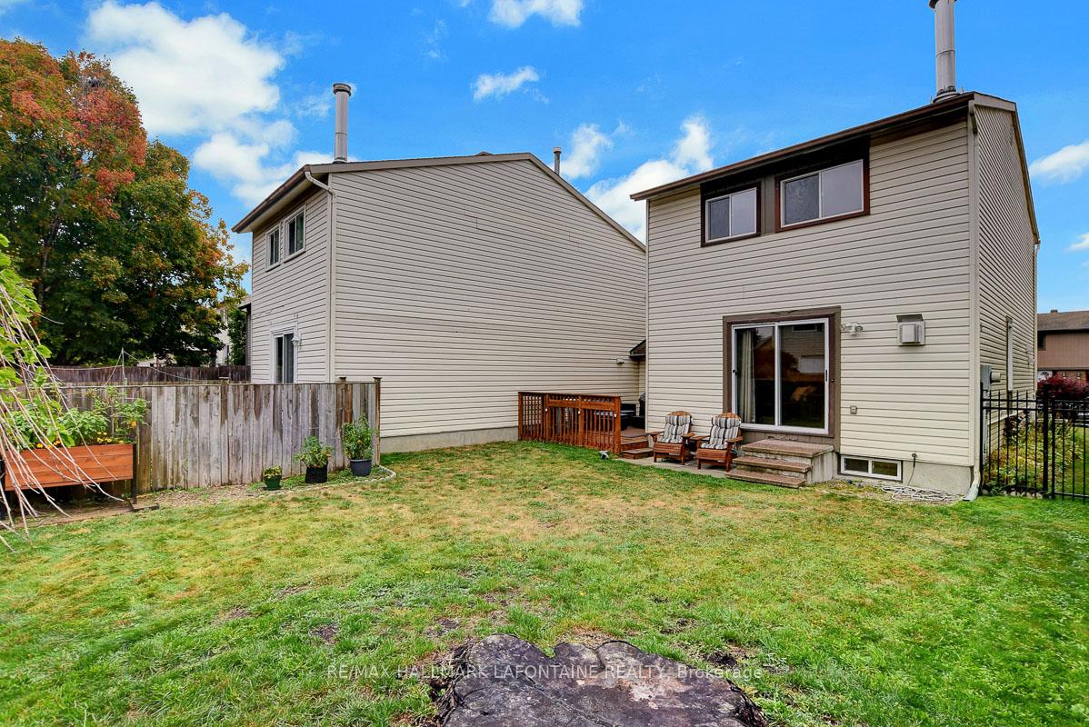 Photo 35 of 18 Vanessa Terrace, Ottawa, Barrhaven - Pheasant Run — HOMEH
