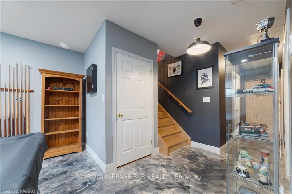 Photo 25 of 107 Macdonald Crescent, West Grey — HOMEH