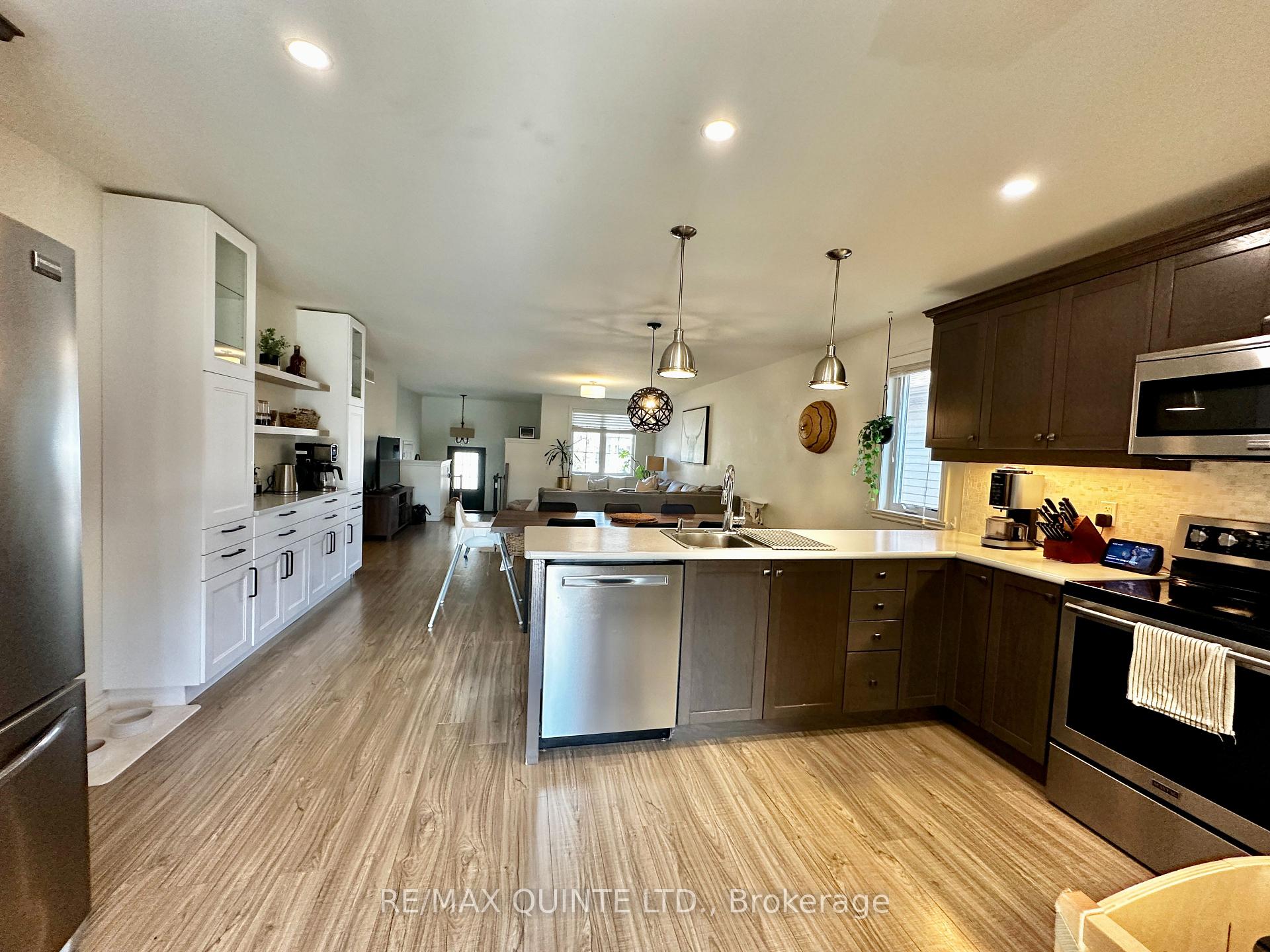 Photo 5 of 138 Greenhill Lane, Belleville, Belleville Ward — HOMEH