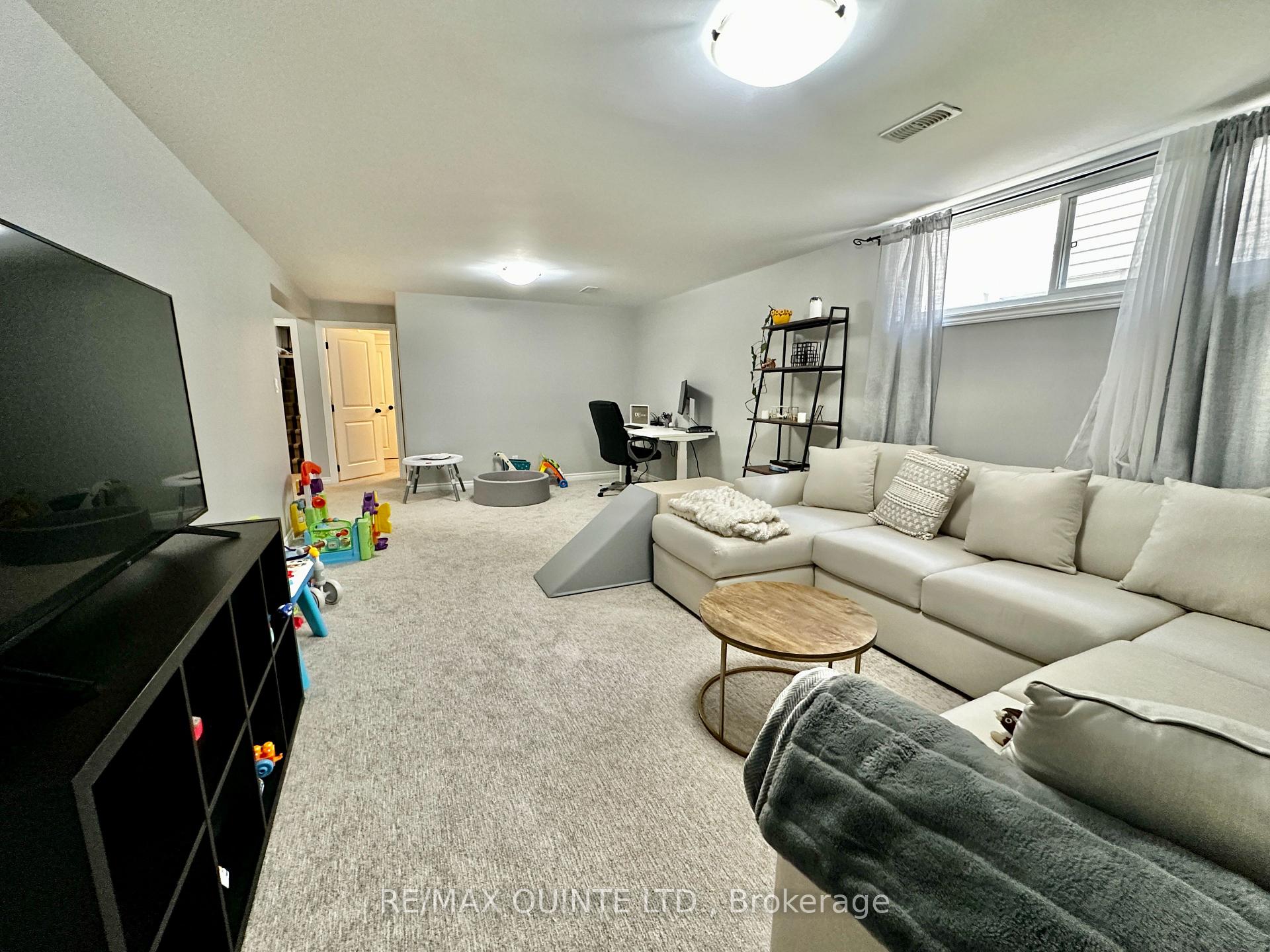 Photo 20 of 138 Greenhill Lane, Belleville, Belleville Ward — HOMEH
