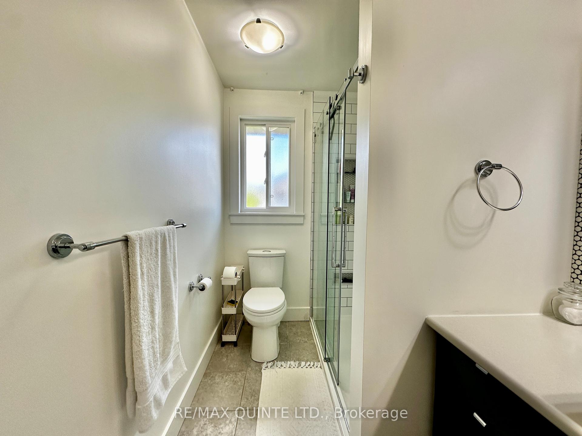 Photo 32 of 138 Greenhill Lane, Belleville, Belleville Ward — HOMEH