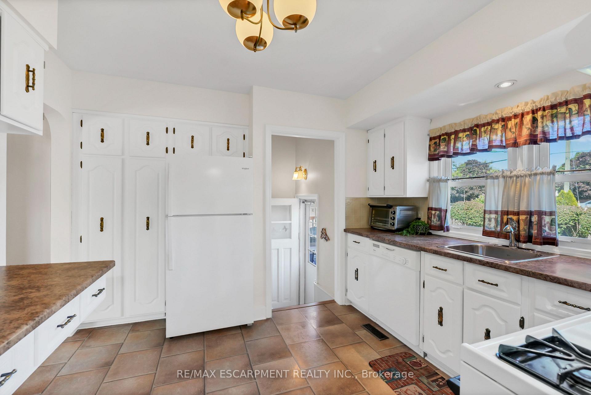 Photo 9 of 11 Riverview Drive, Welland, Prince Charles — HOMEH