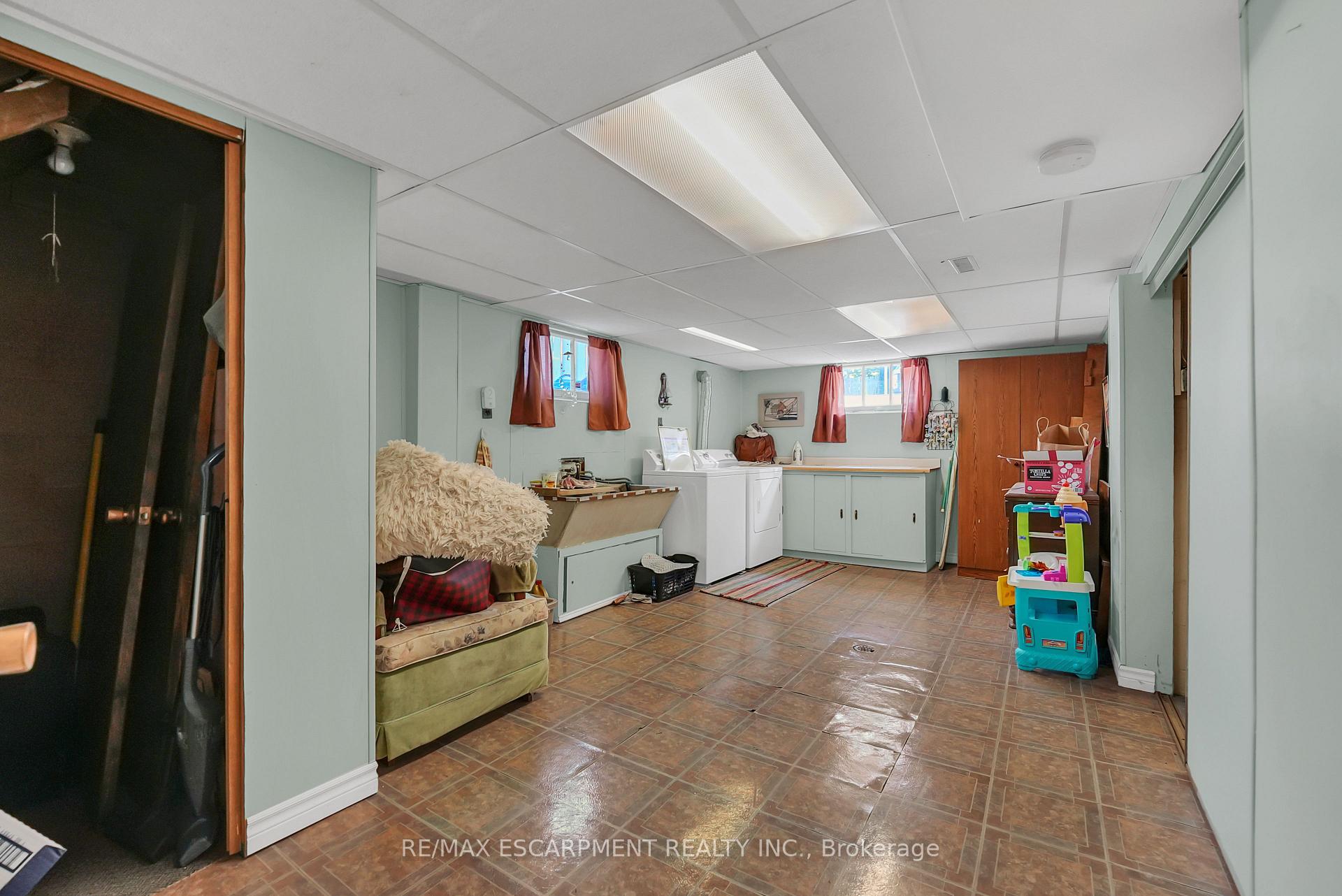 Photo 18 of 11 Riverview Drive, Welland, Prince Charles — HOMEH