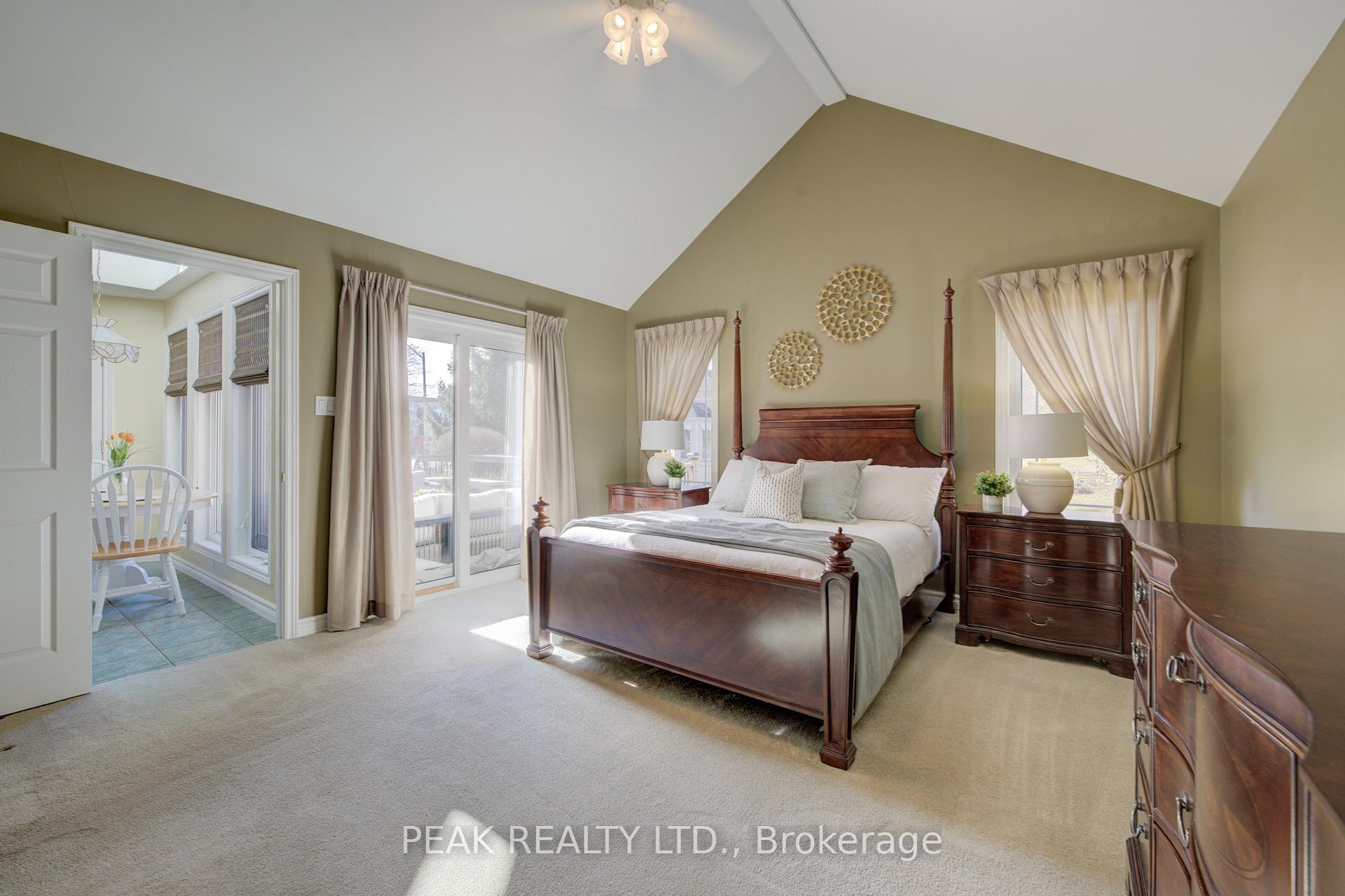 Photo 17 of 1 Chancellor Drive, Woolwich — HOMEH