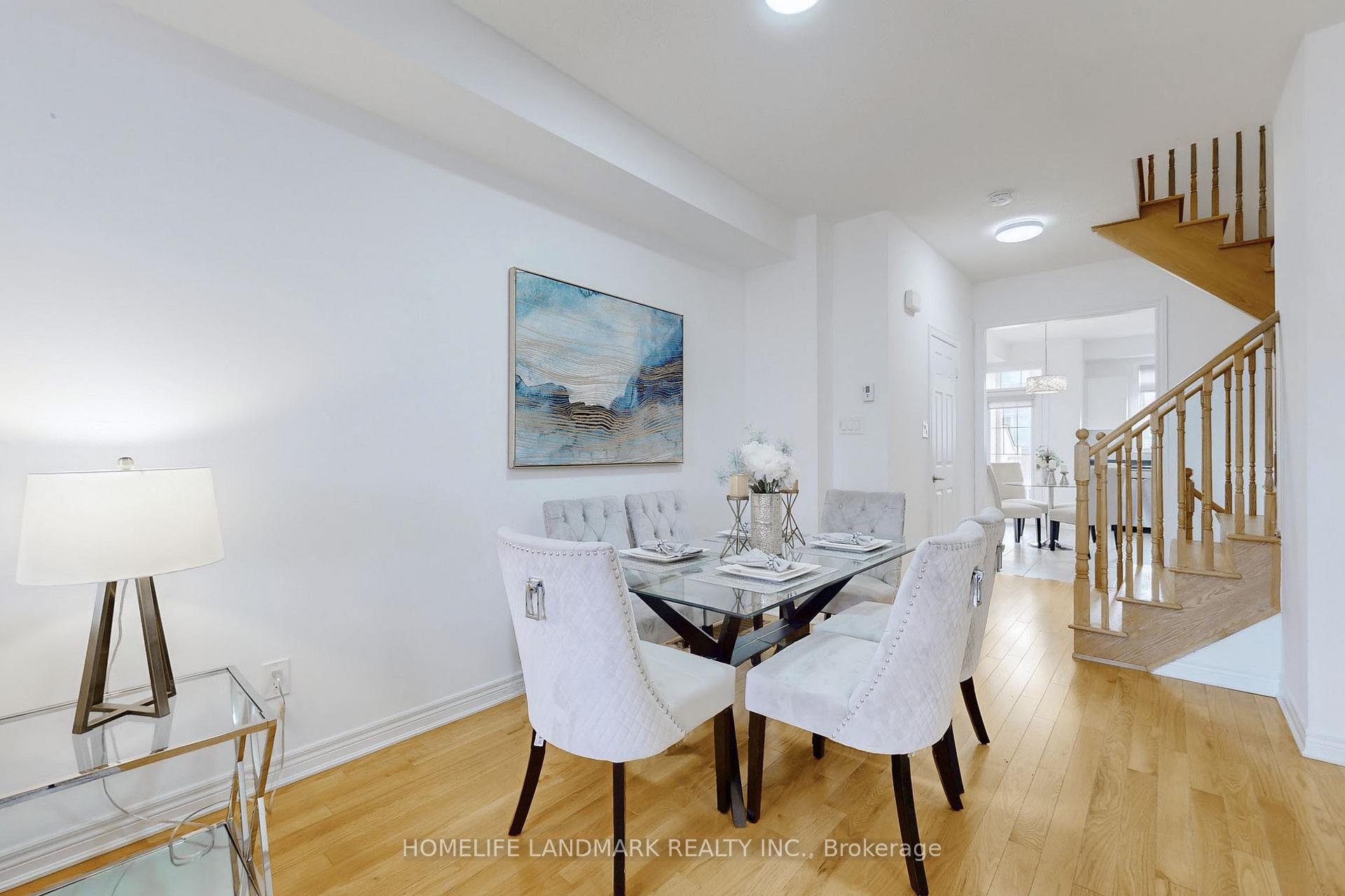 Photo 9 of 125 Dundas Way, Markham, Greensborough — HOMEH