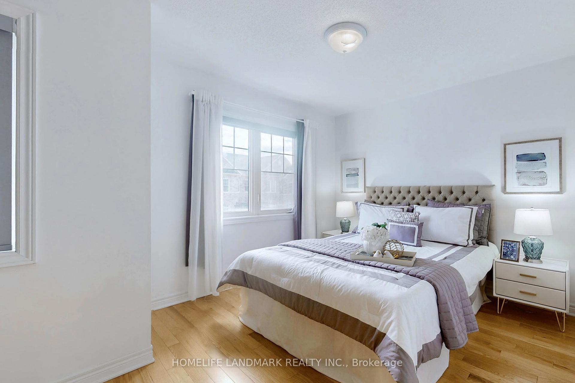 Photo 18 of 125 Dundas Way, Markham, Greensborough — HOMEH