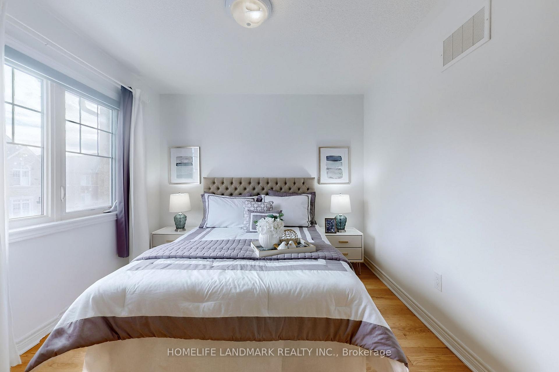 Photo 19 of 125 Dundas Way, Markham, Greensborough — HOMEH