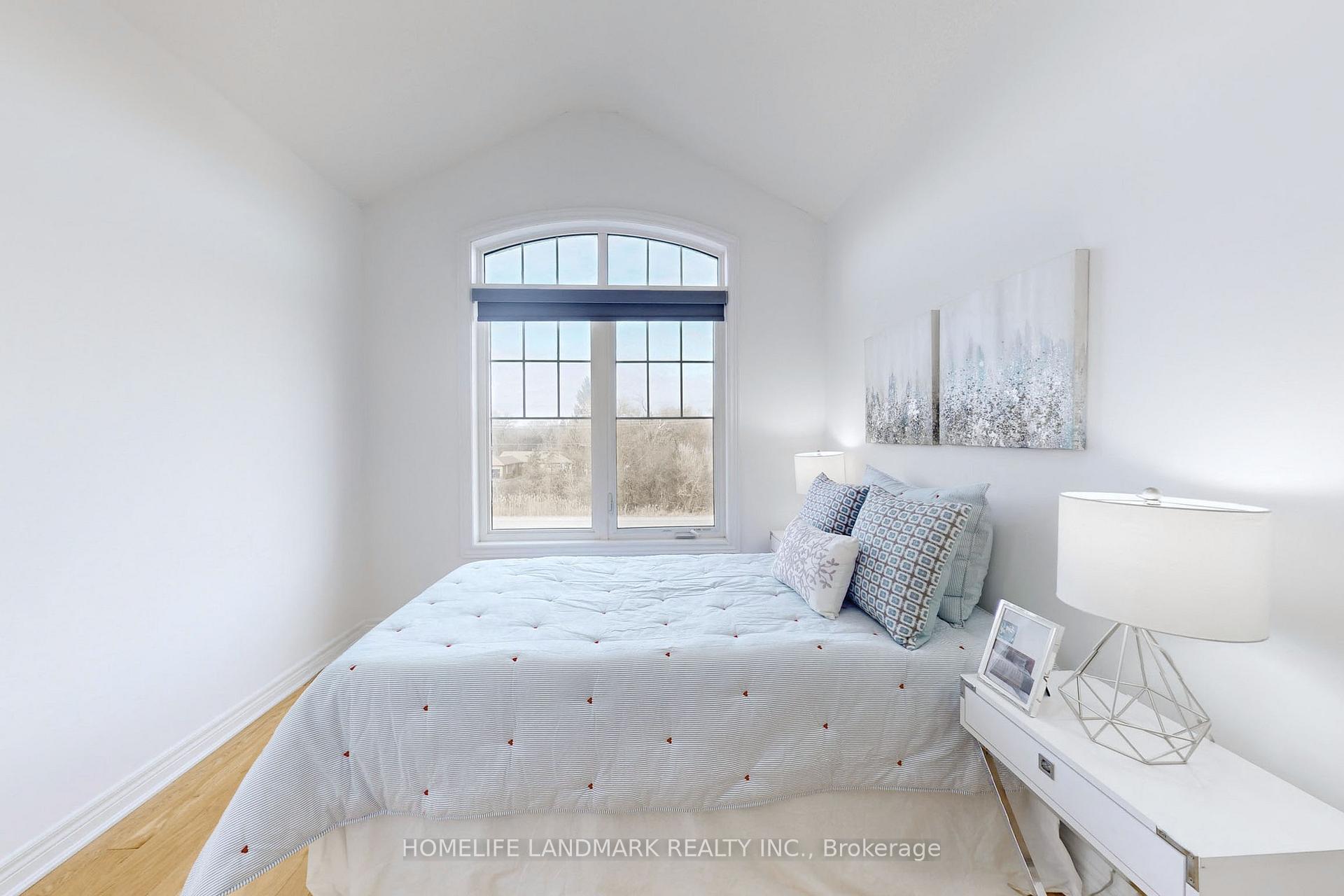 Photo 23 of 125 Dundas Way, Markham, Greensborough — HOMEH